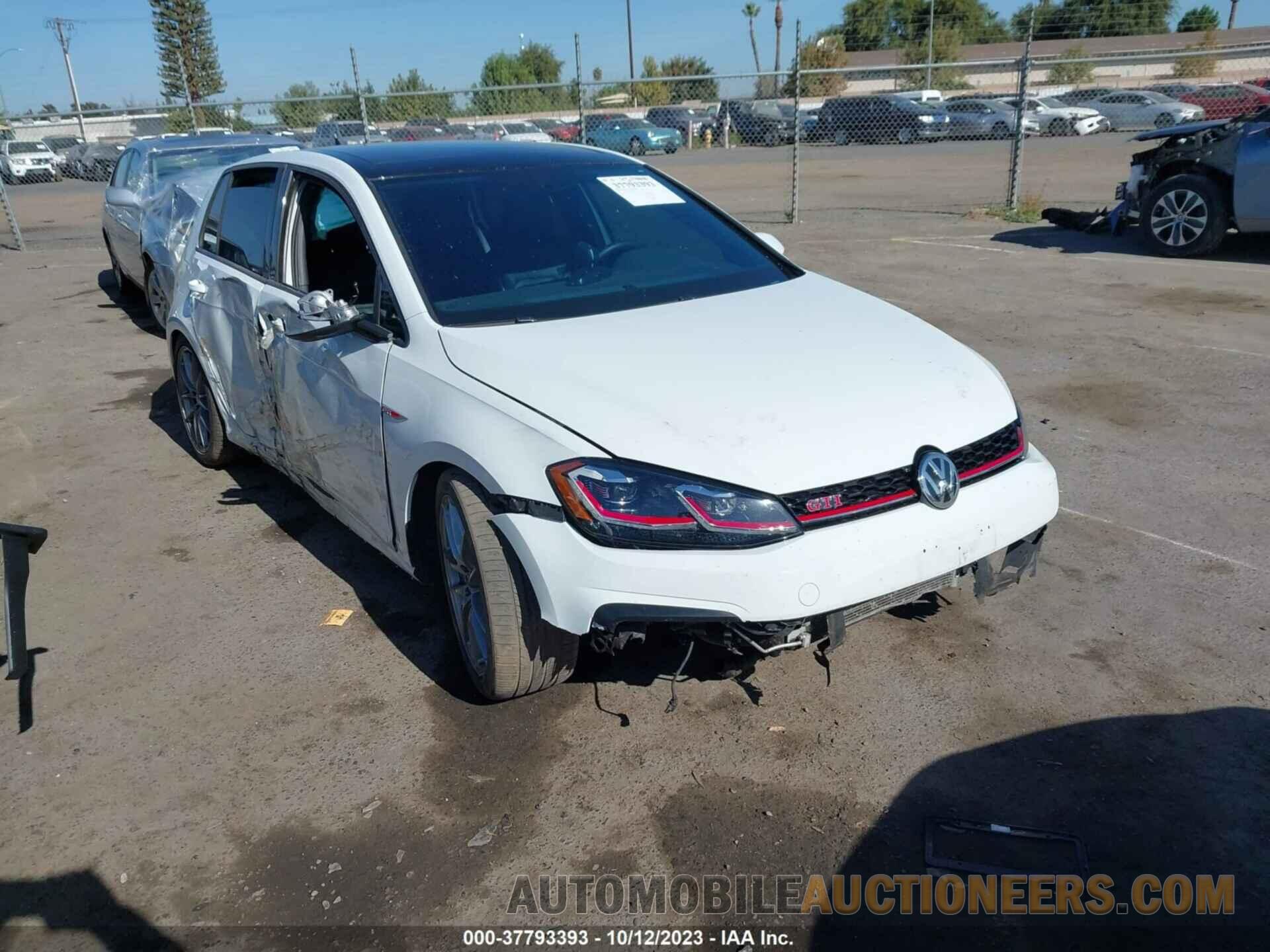 3VW6T7AU1KM032433 VOLKSWAGEN GOLF GTI 2019