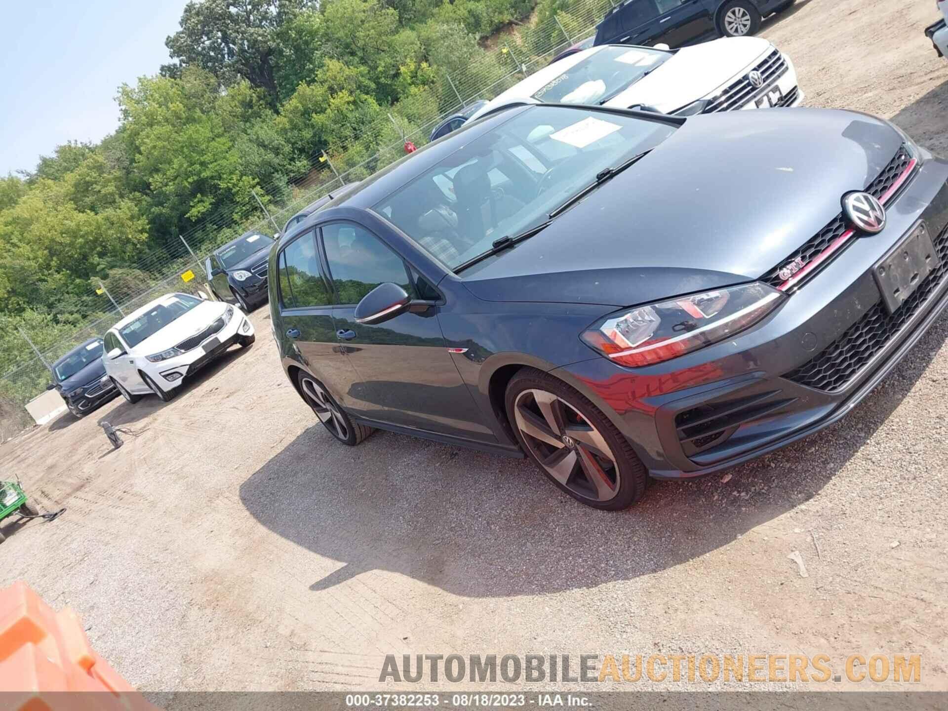 3VW6T7AU3LM004554 VOLKSWAGEN GOLF GTI 2020