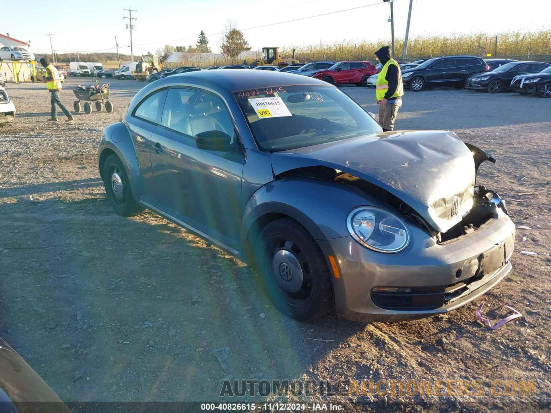 3VWAP7AT1CM645496 VOLKSWAGEN BEETLE 2012