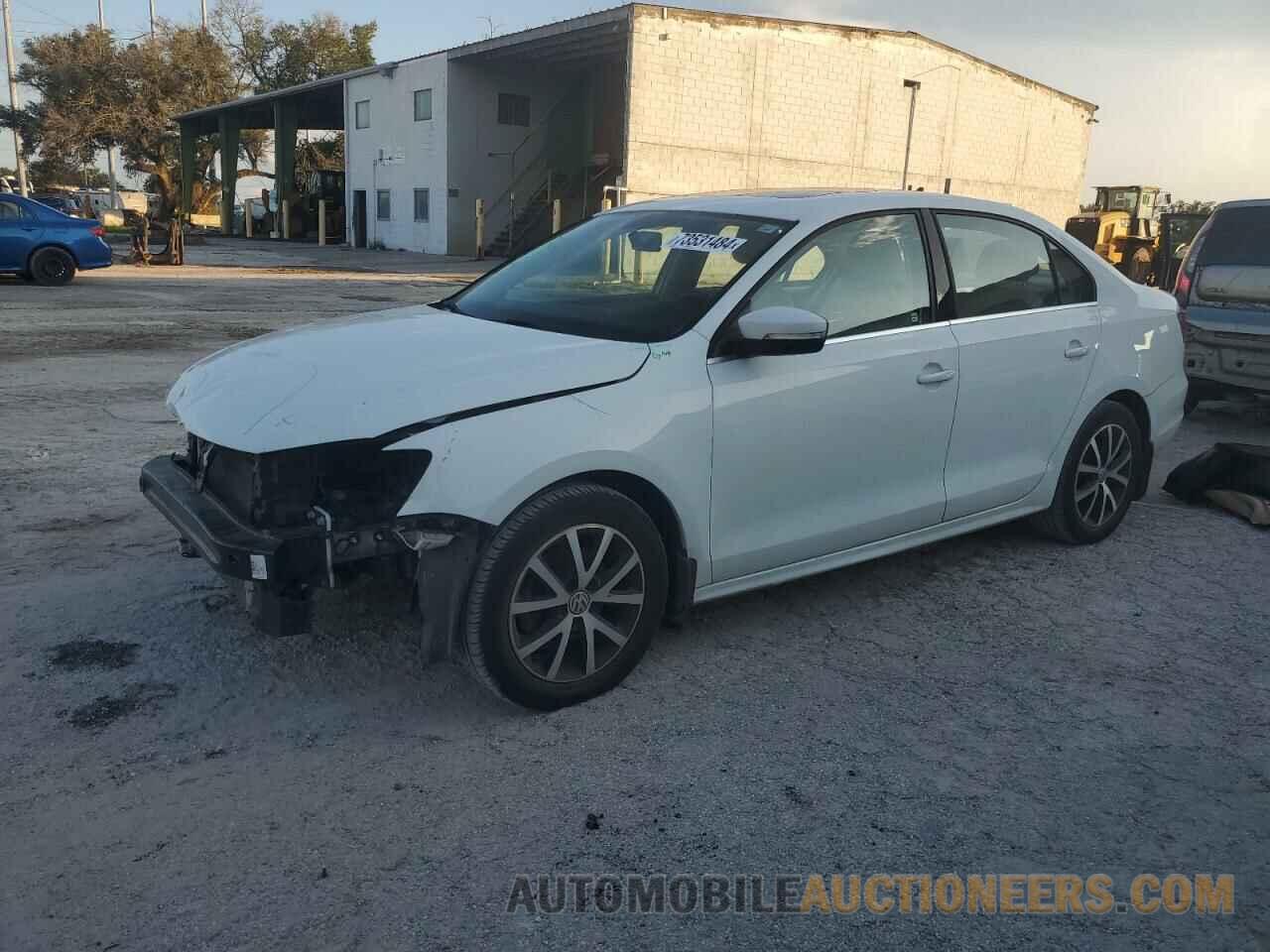 3VWB67AJ1HM231017 VOLKSWAGEN JETTA 2017