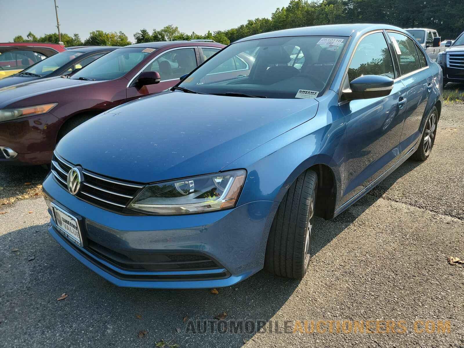 3VWB67AJ3HM274953 Volkswagen Jetta 2017