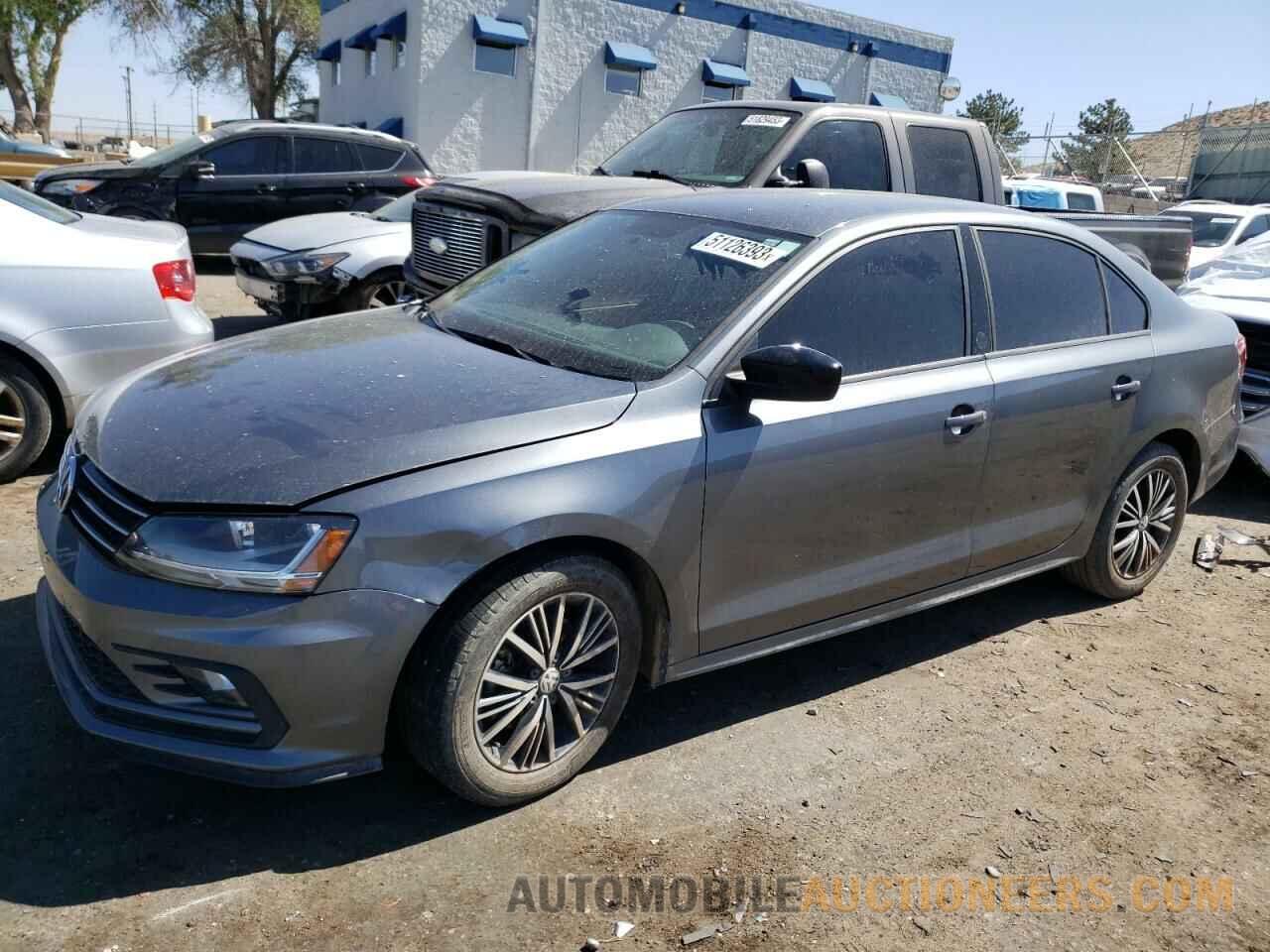 3VWB67AJ3JM228545 VOLKSWAGEN JETTA 2018