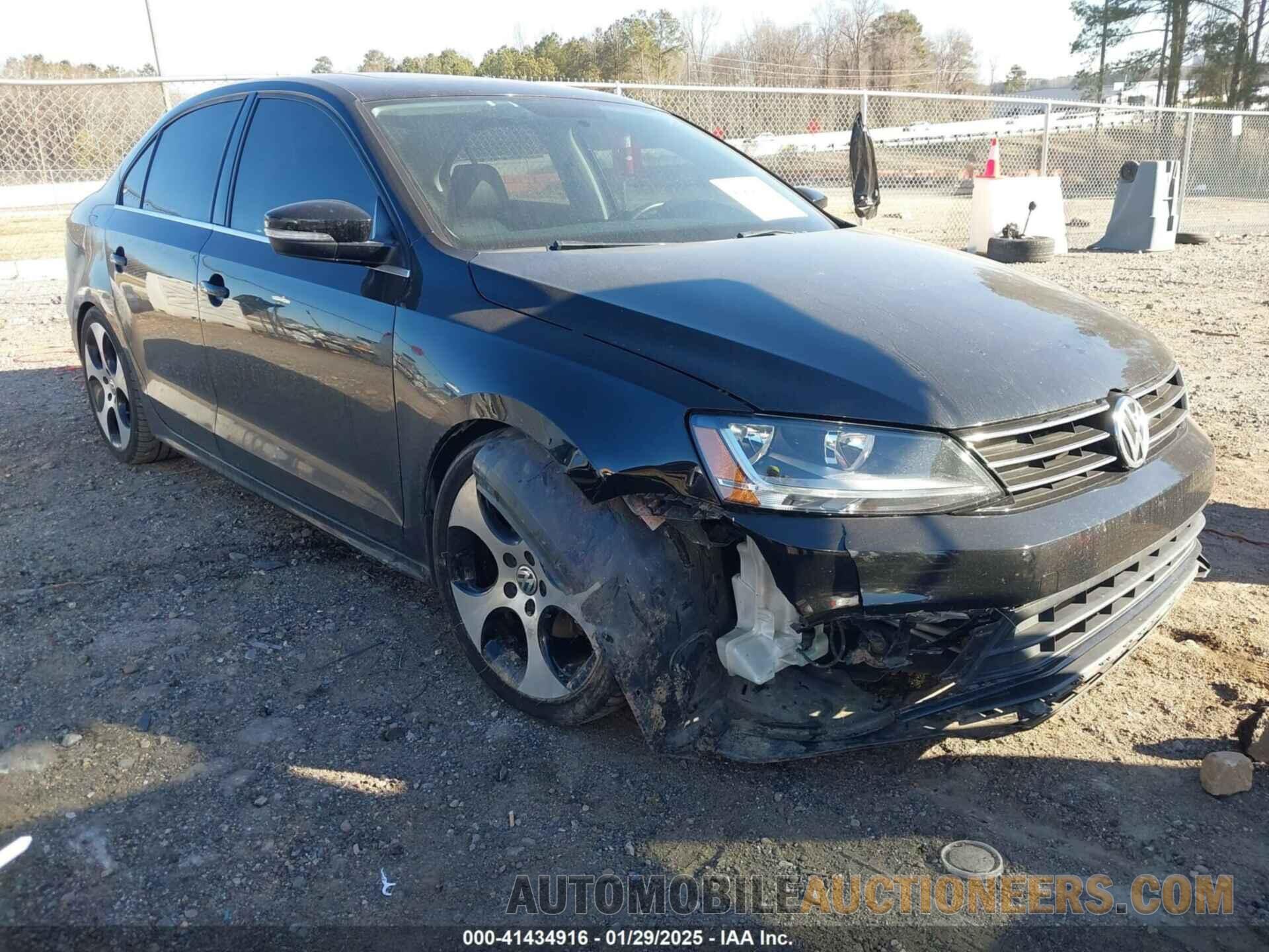 3VWB67AJ9HM259695 VOLKSWAGEN JETTA 2017