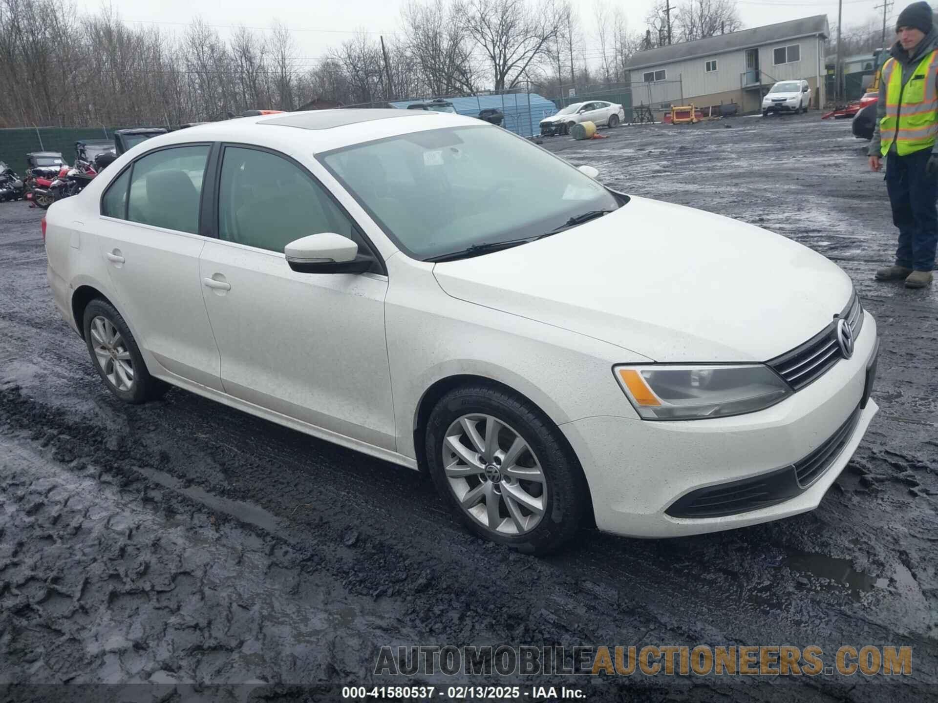 3VWBP7AJ0DM440837 VOLKSWAGEN JETTA 2013