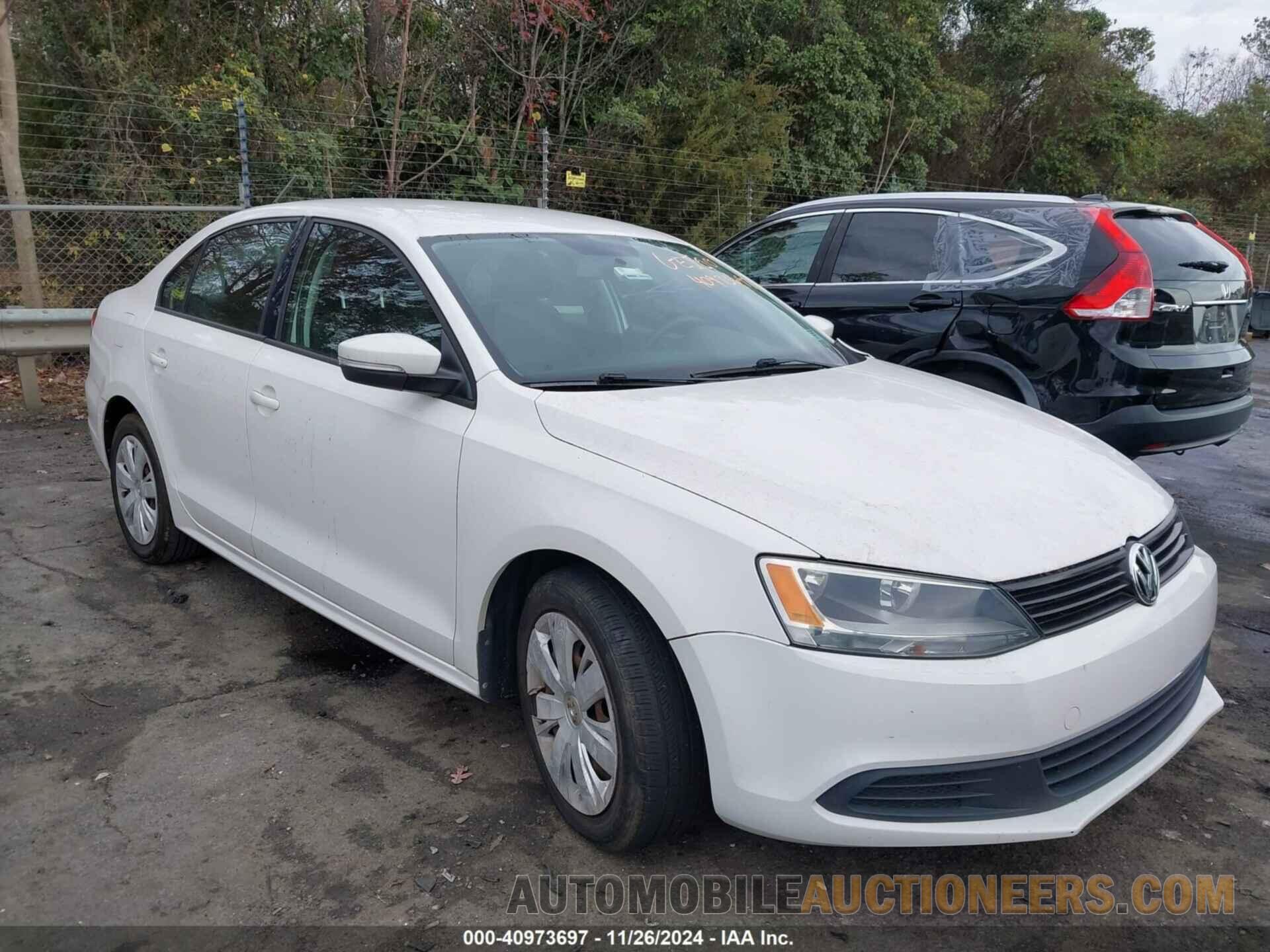 3VWBP7AJ3CM359331 VOLKSWAGEN JETTA 2012