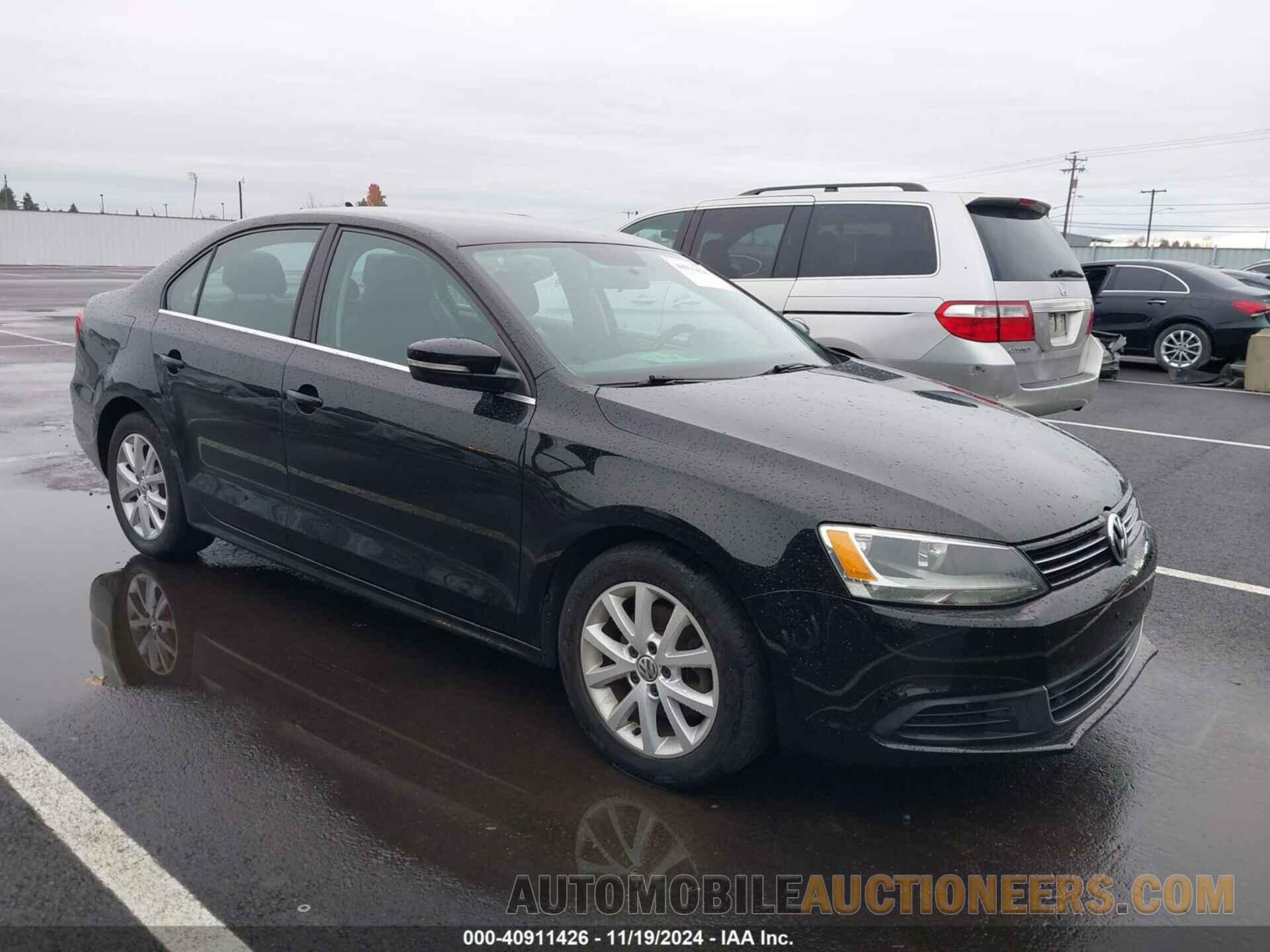 3VWBP7AJ8DM399065 VOLKSWAGEN JETTA 2013