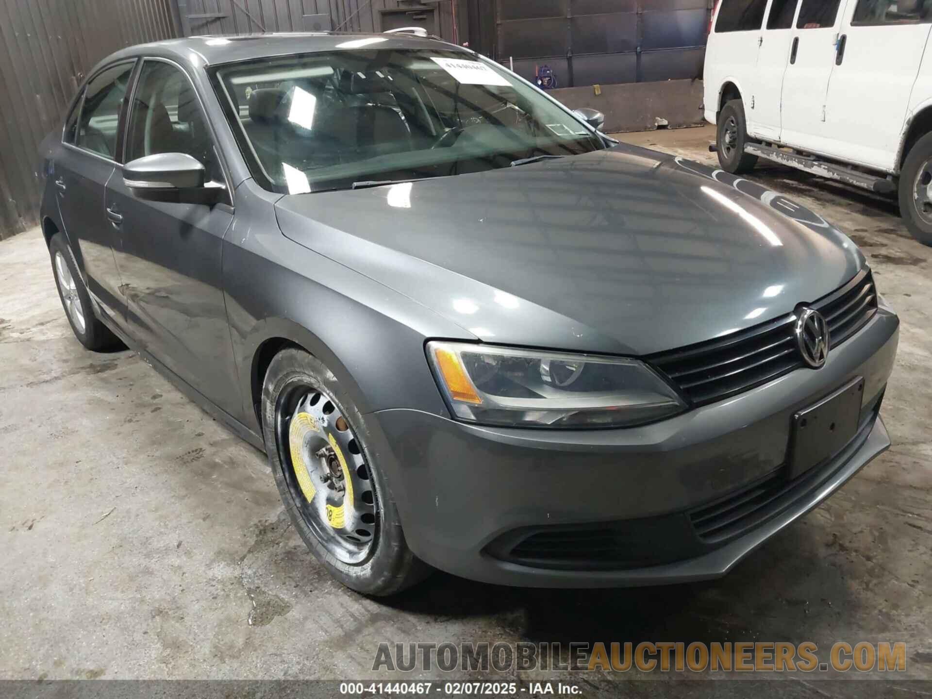 3VWBZ7AJ2BM326488 VOLKSWAGEN JETTA 2011