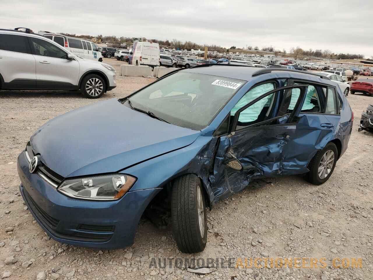 3VWC17AU1HM523876 VOLKSWAGEN GOLF 2017