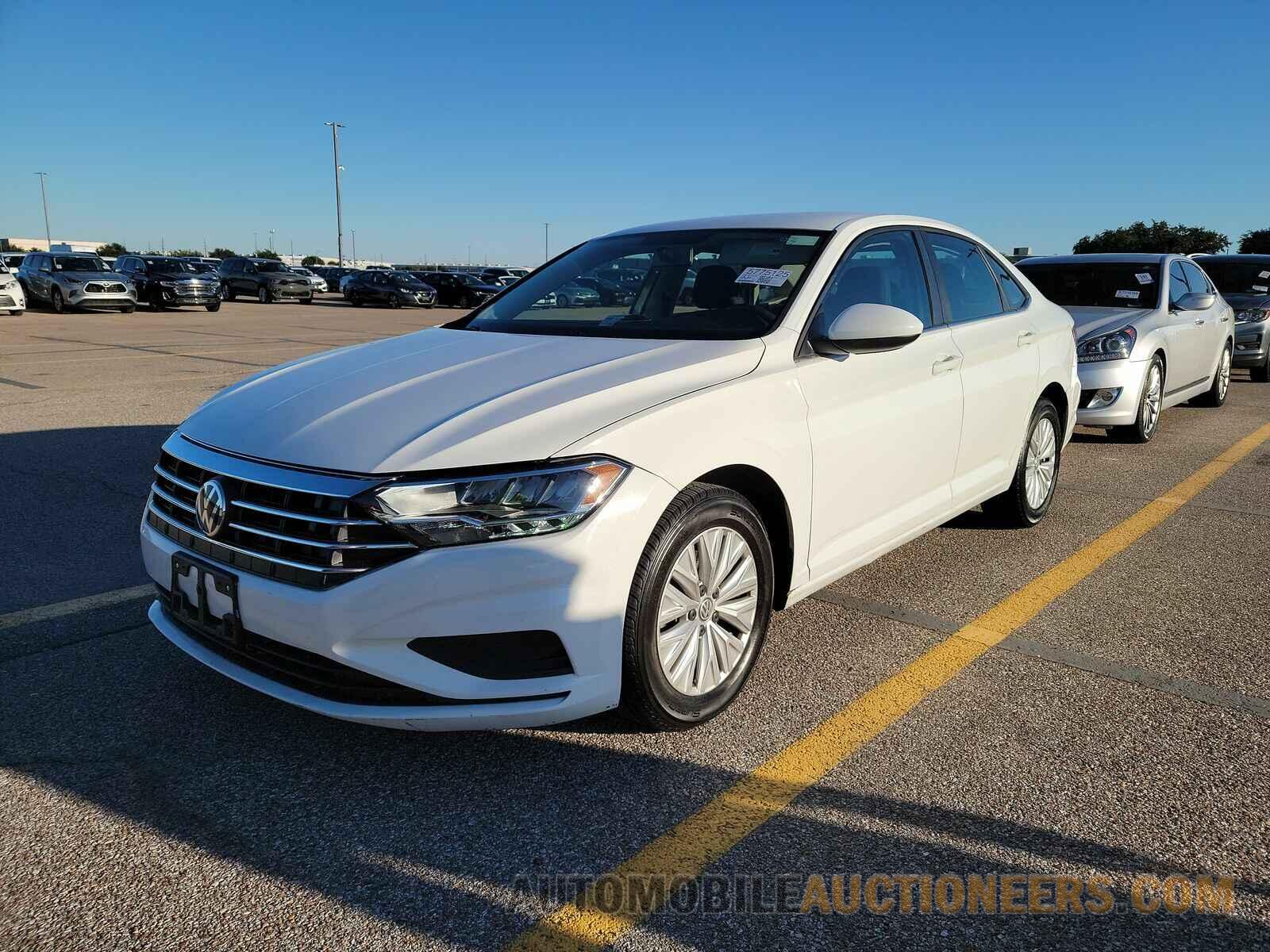 3VWC57BU0KM157533 Volkswagen Jetta 2019