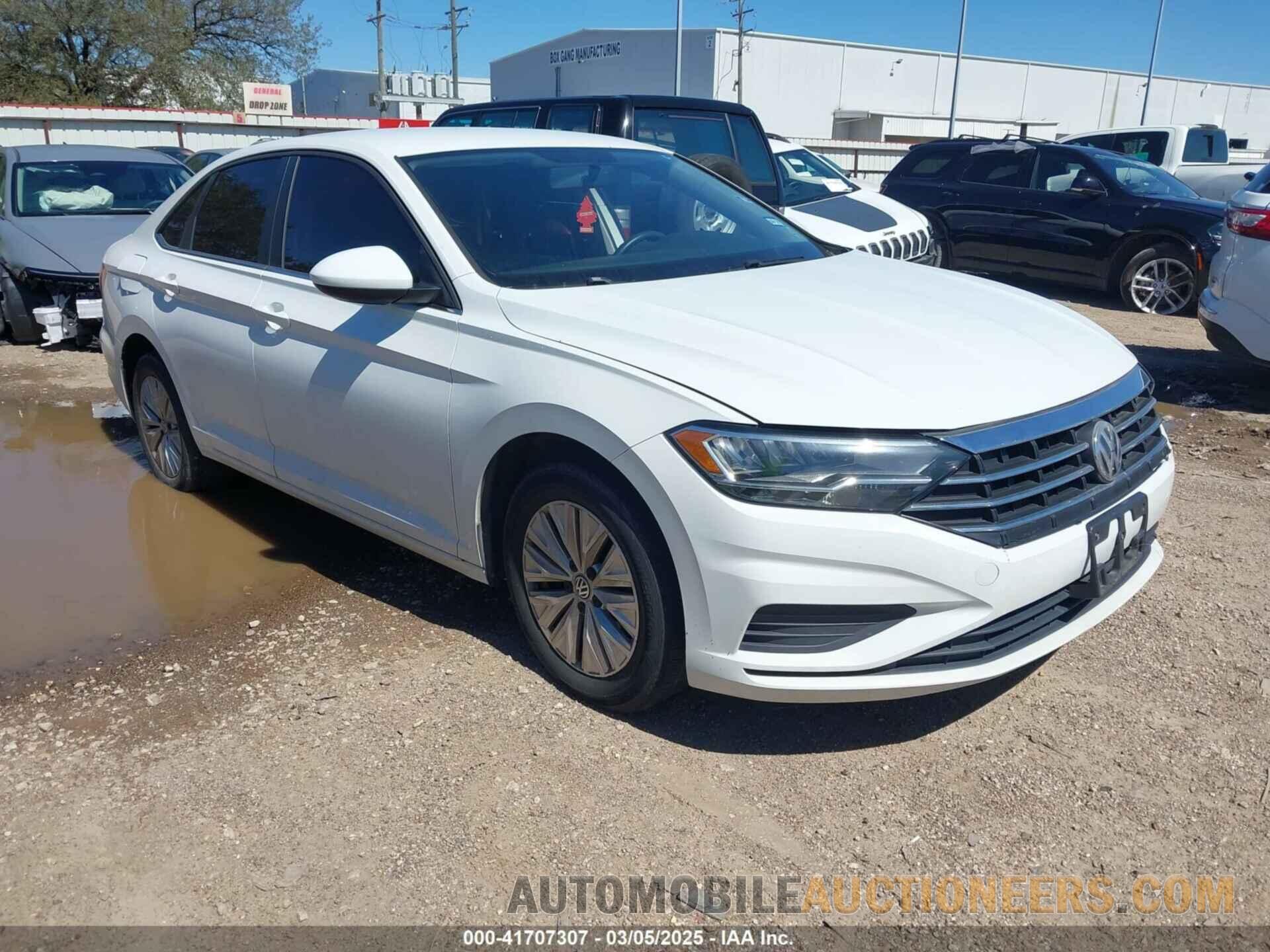 3VWC57BU1KM126095 VOLKSWAGEN JETTA 2019