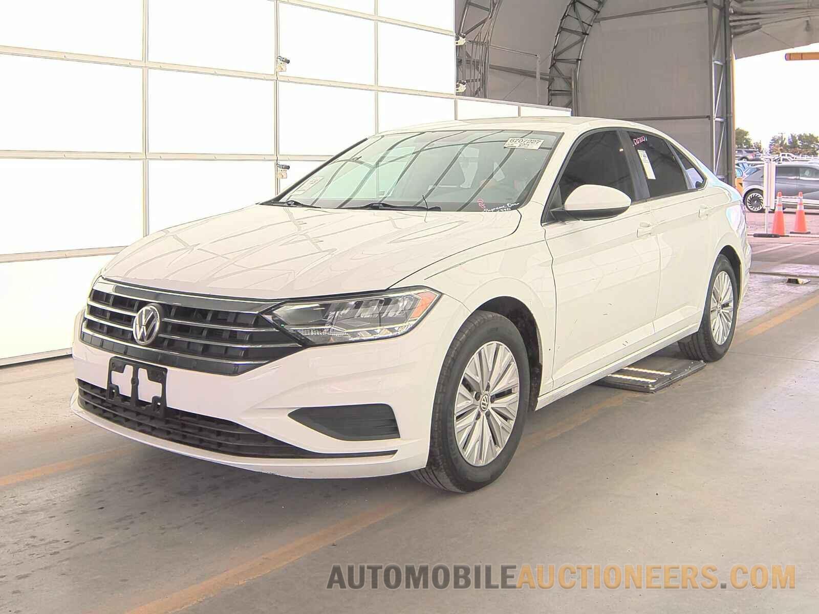 3VWC57BU1KM135525 Volkswagen Jetta 2019