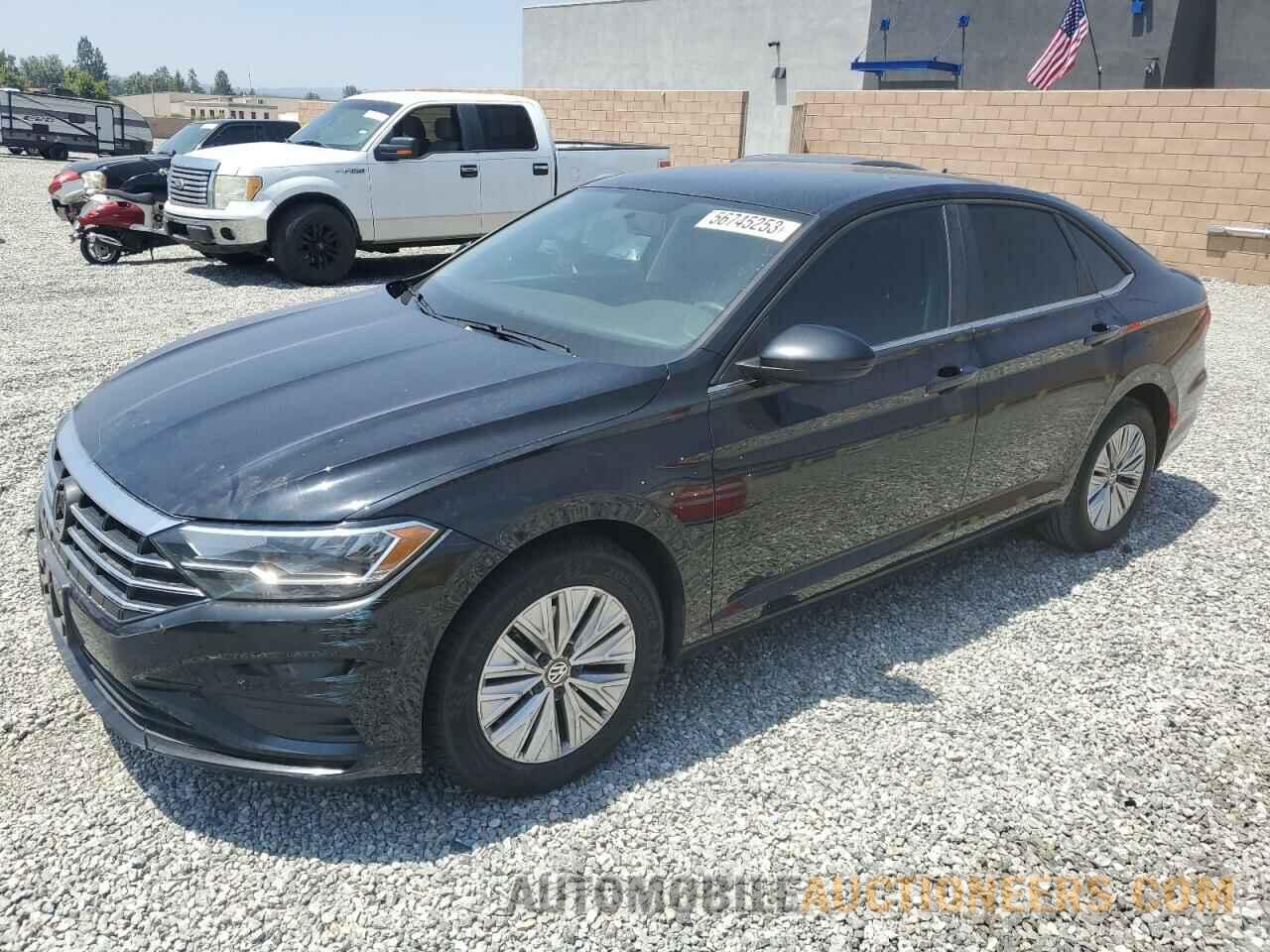 3VWC57BU1KM193215 VOLKSWAGEN JETTA 2019