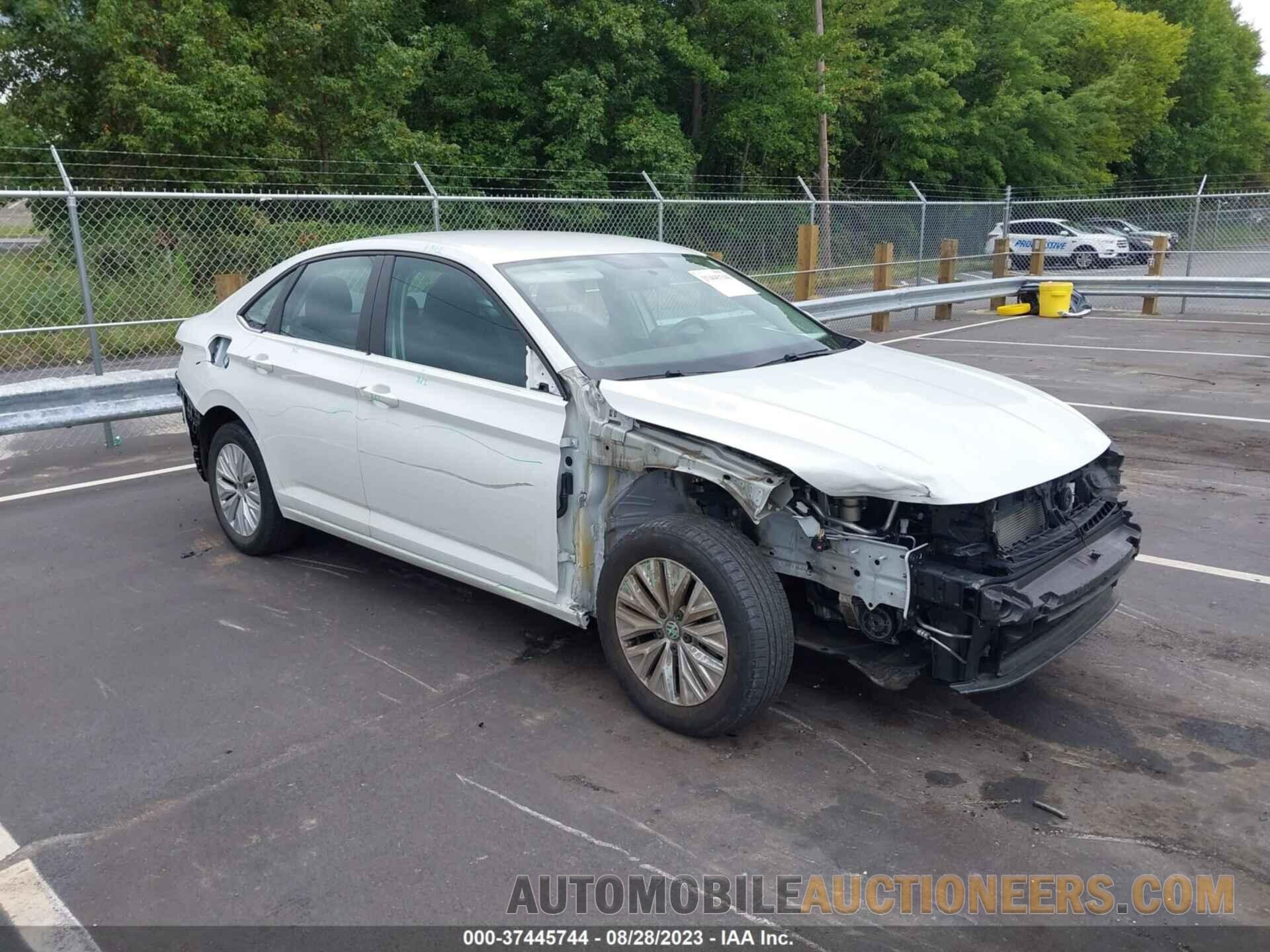 3VWC57BU2KM059913 VOLKSWAGEN JETTA 2019