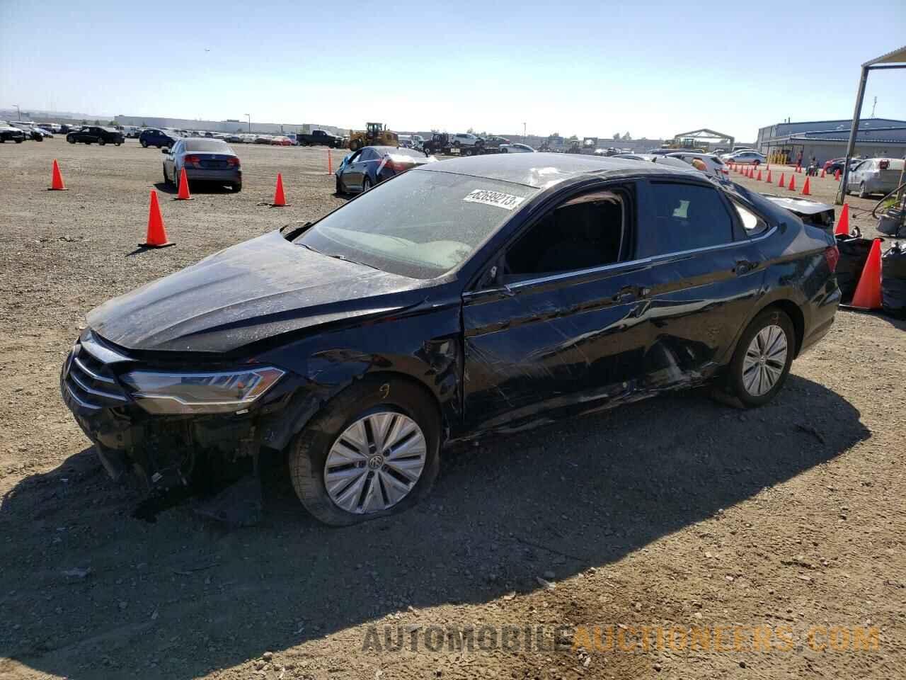 3VWC57BU2KM207719 VOLKSWAGEN JETTA 2019