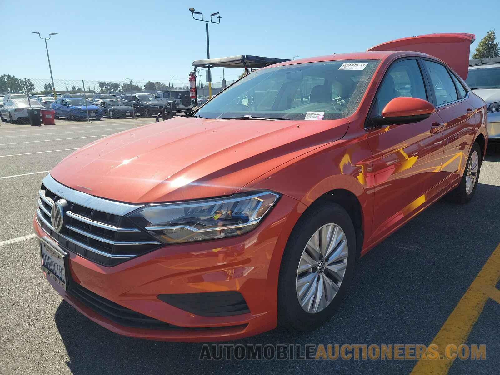 3VWC57BU2KM208076 Volkswagen Jetta 2019