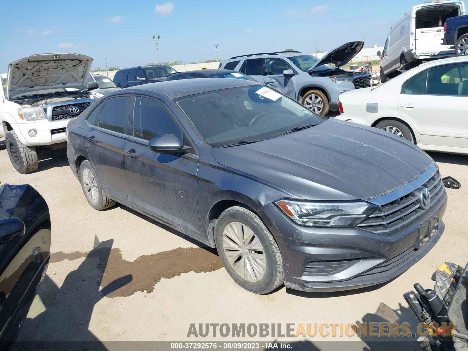 3VWC57BU3KM053599 VOLKSWAGEN JETTA 2019