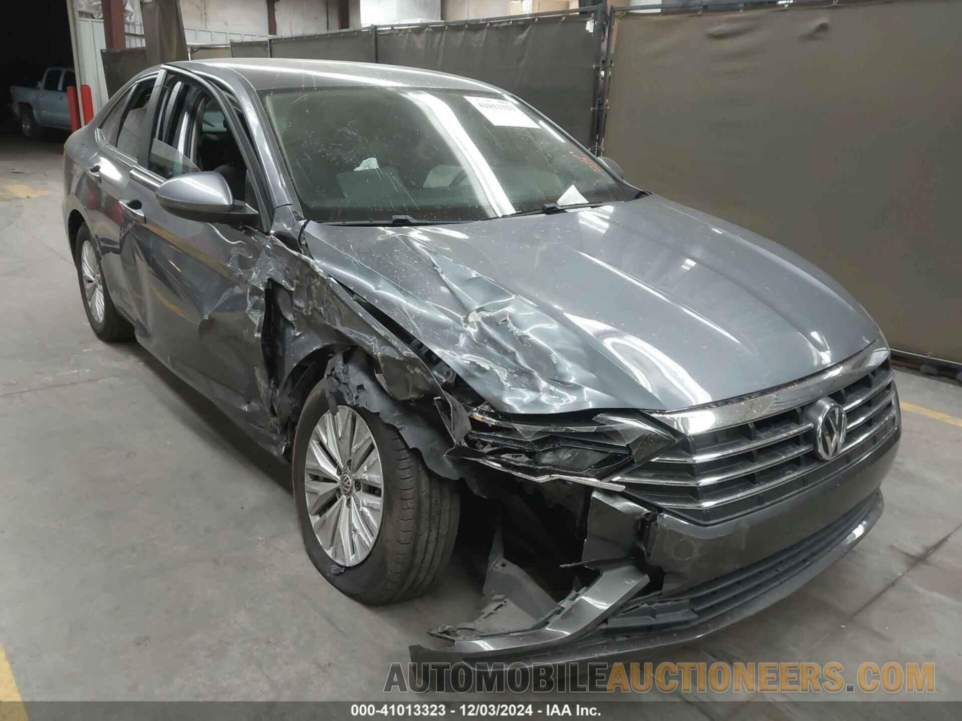 3VWC57BU3KM054039 VOLKSWAGEN JETTA 2019