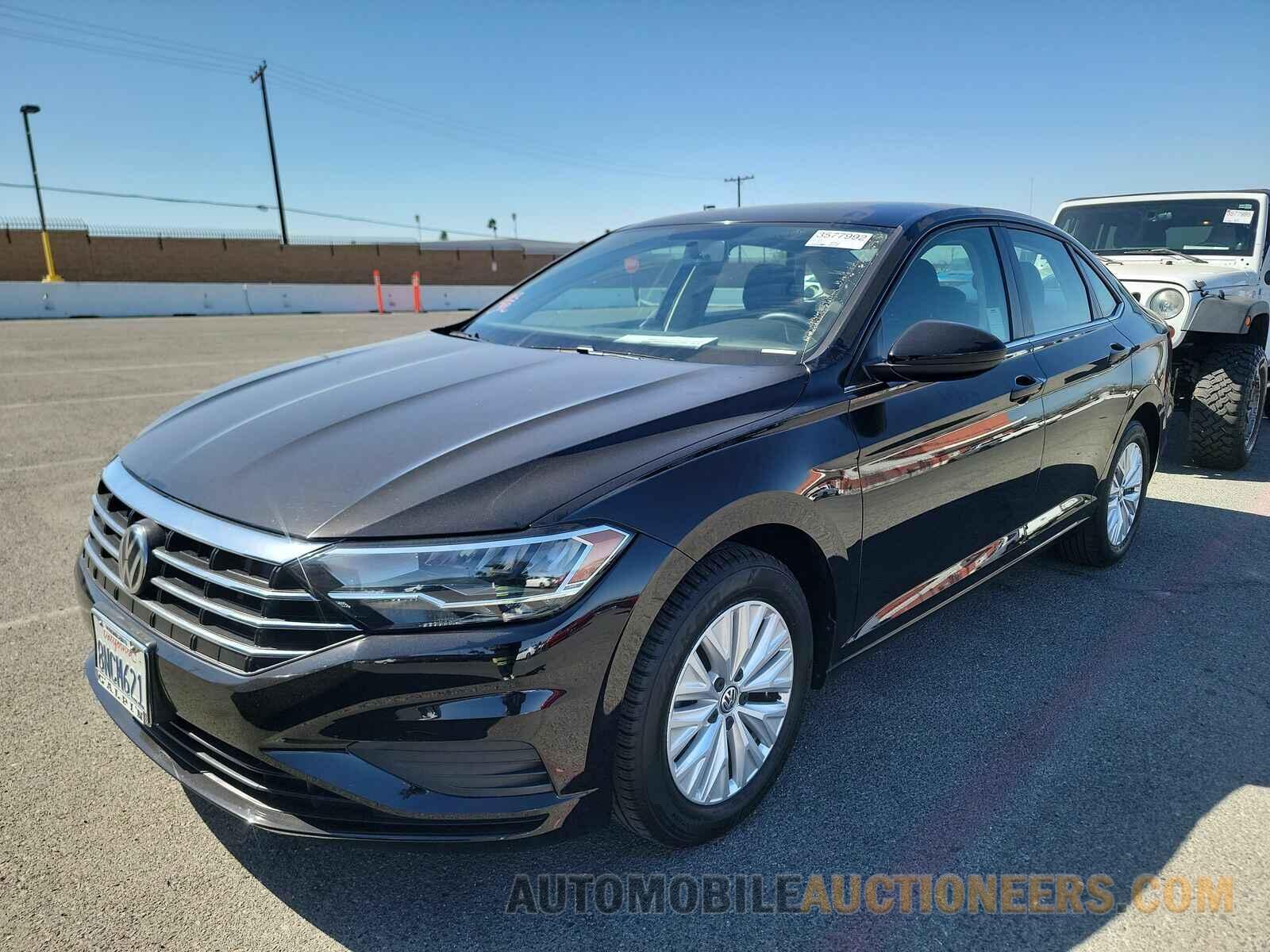 3VWC57BU3KM211777 Volkswagen Jetta 2019