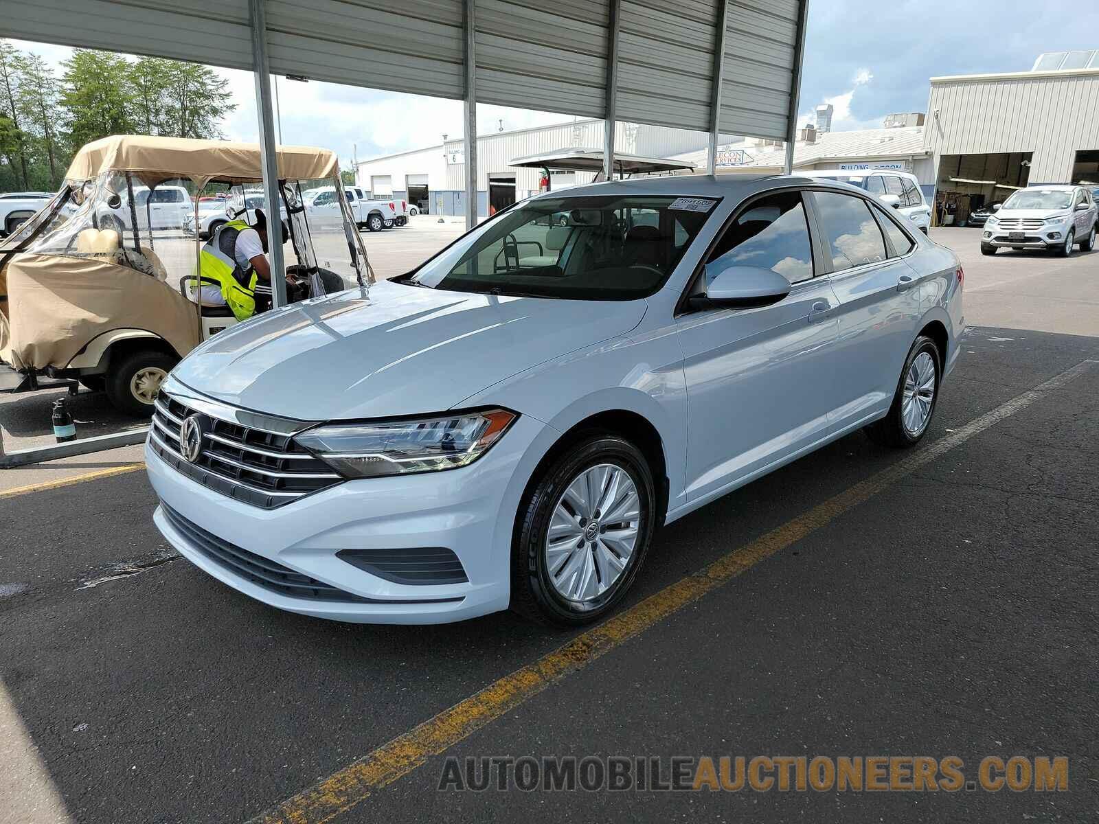 3VWC57BU4KM004623 Volkswagen Jetta 2019