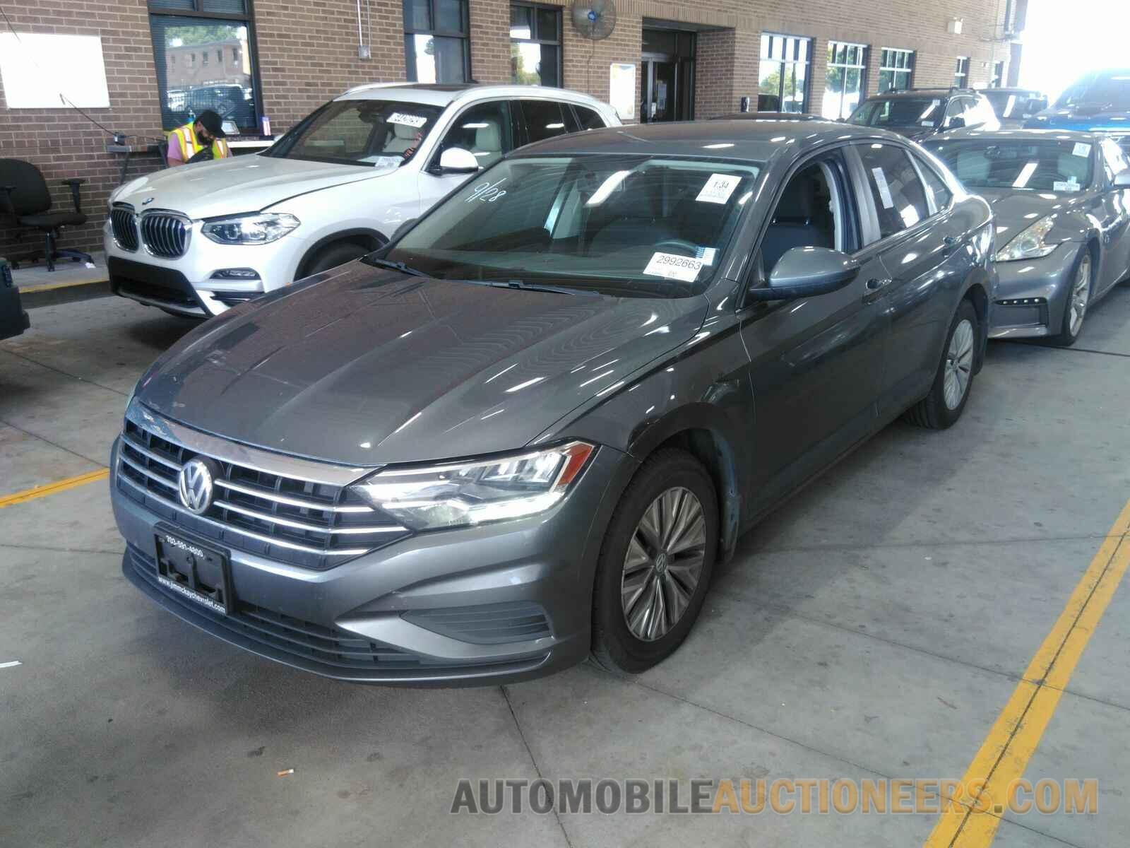 3VWC57BU4KM022832 Volkswagen Jetta 2019