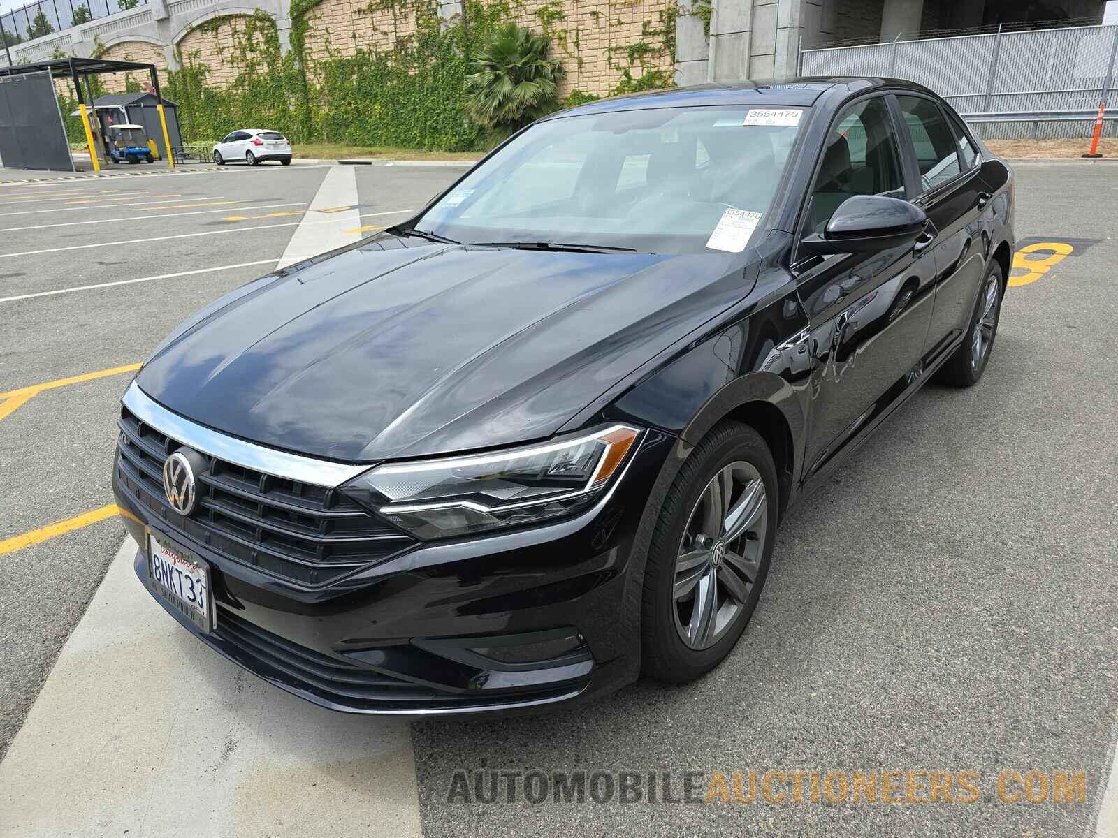 3VWC57BU4KM240589 Volkswagen Jetta 2019