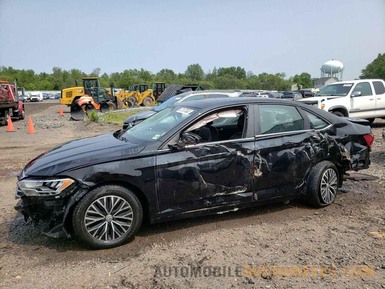 3VWC57BU5KM215118 VOLKSWAGEN JETTA 2019