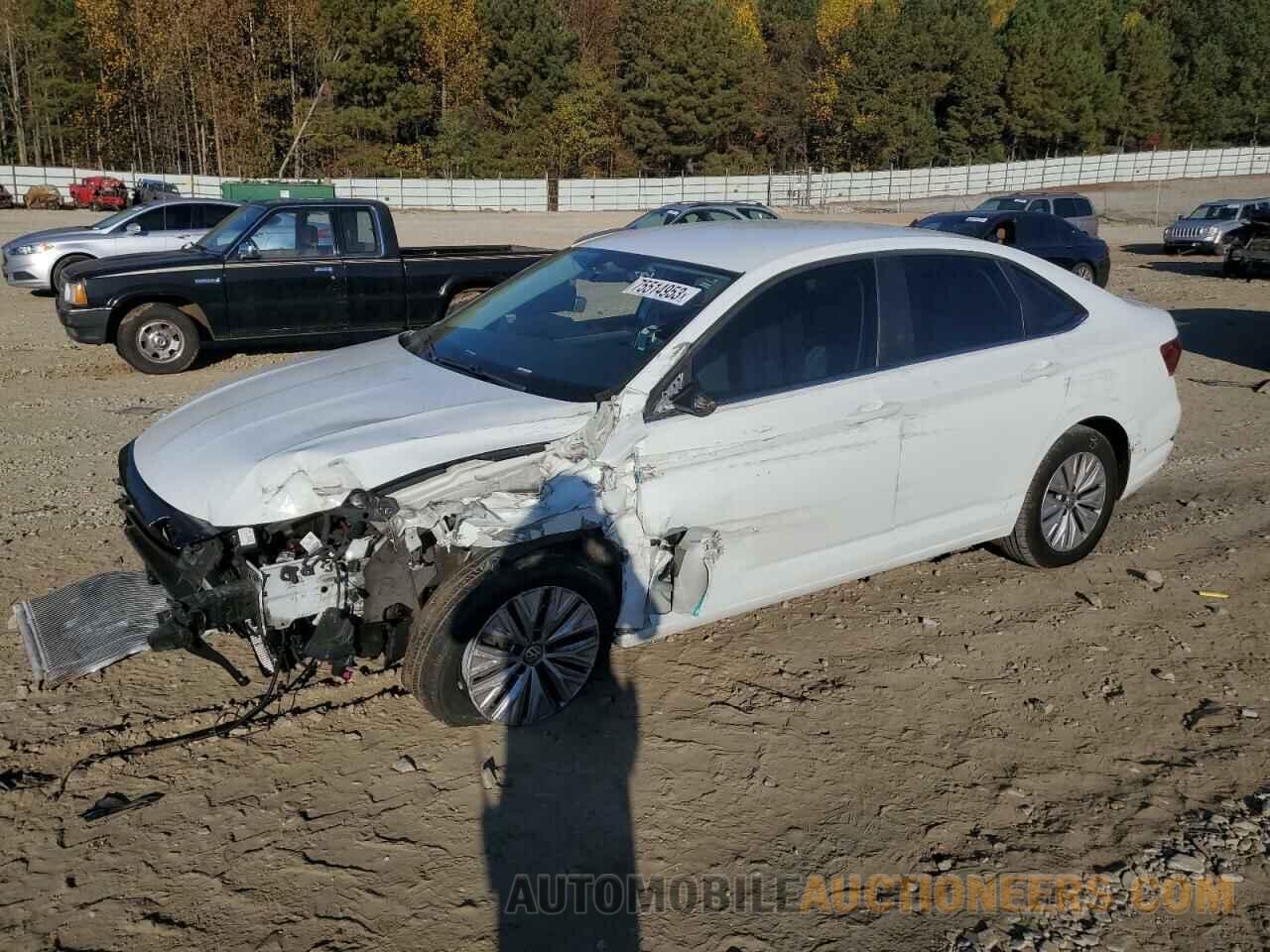 3VWC57BU8KM020744 VOLKSWAGEN JETTA 2019