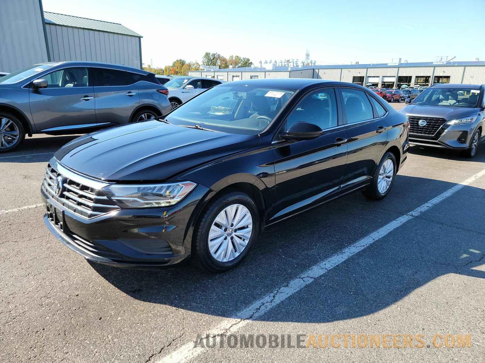 3VWC57BU8KM088798 Volkswagen Jetta 2019