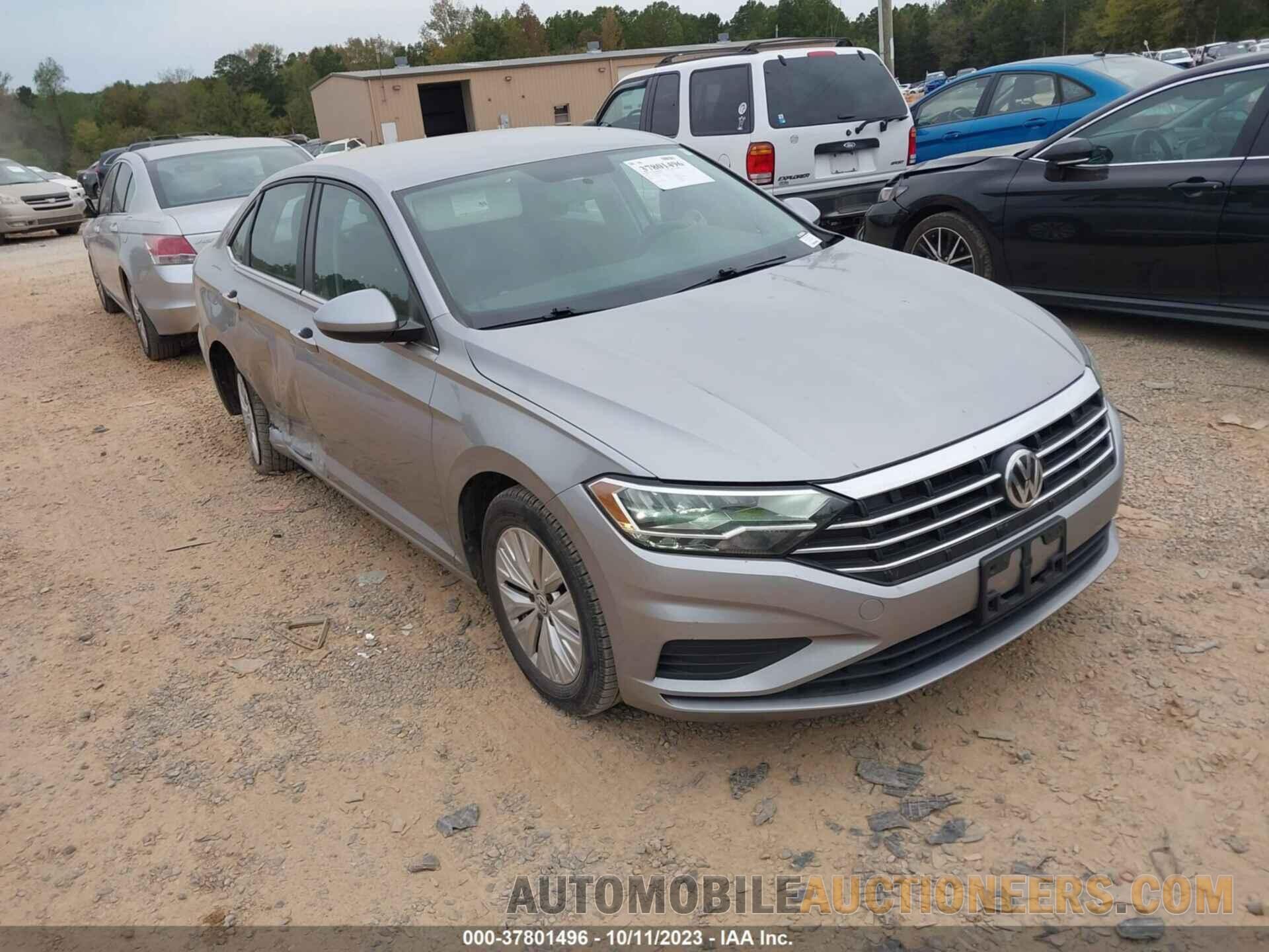 3VWC57BU8KM173740 VOLKSWAGEN JETTA 2019