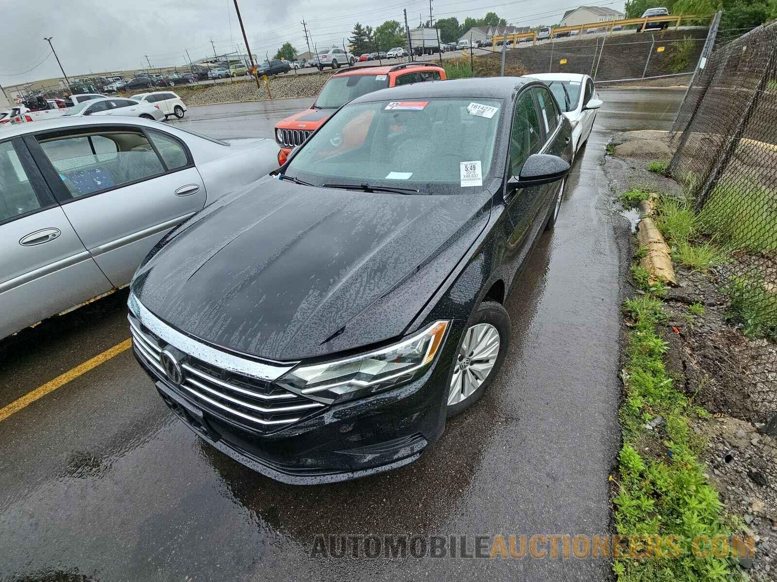 3VWC57BU8KM198573 Volkswagen Jetta 2019