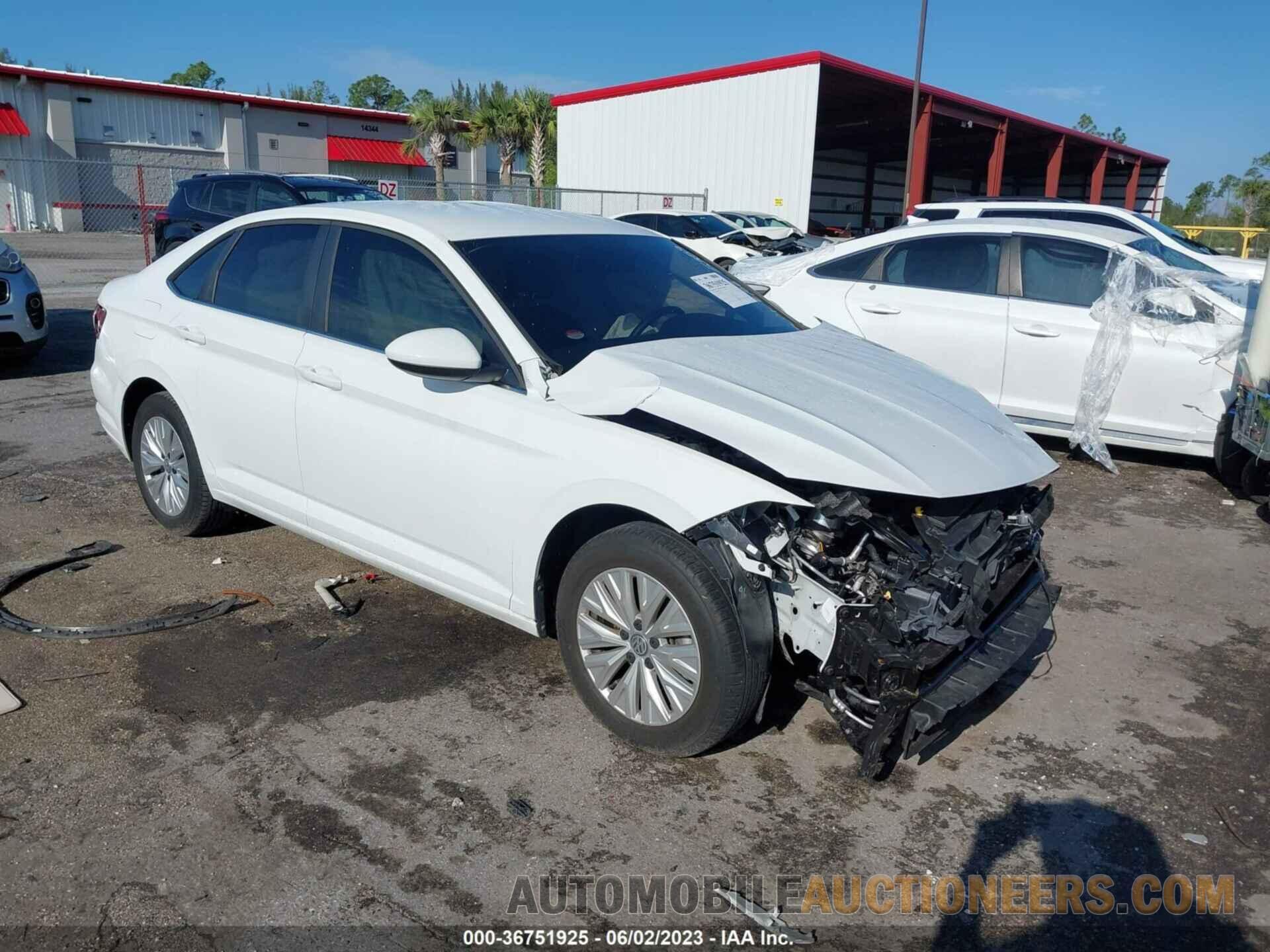 3VWC57BU8KM275359 VOLKSWAGEN JETTA 2019