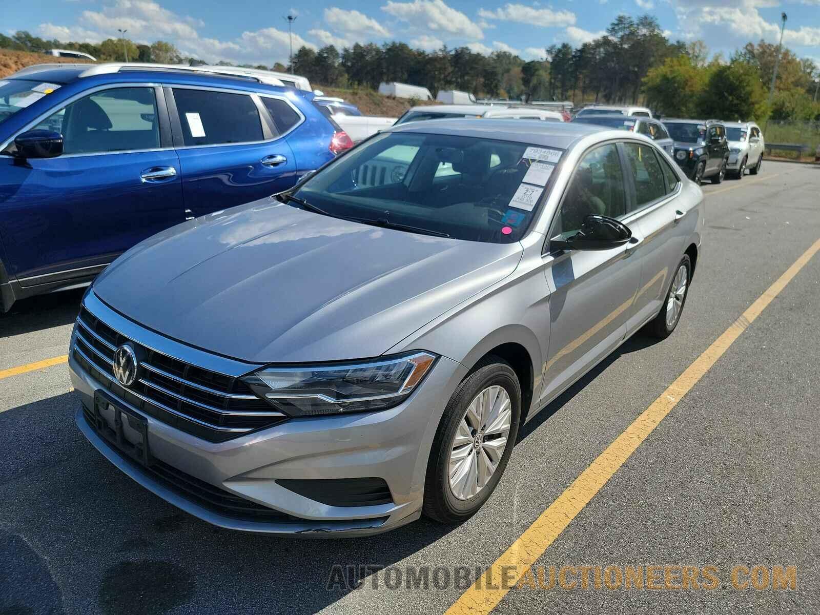 3VWC57BU9KM251944 Volkswagen Jetta 2019