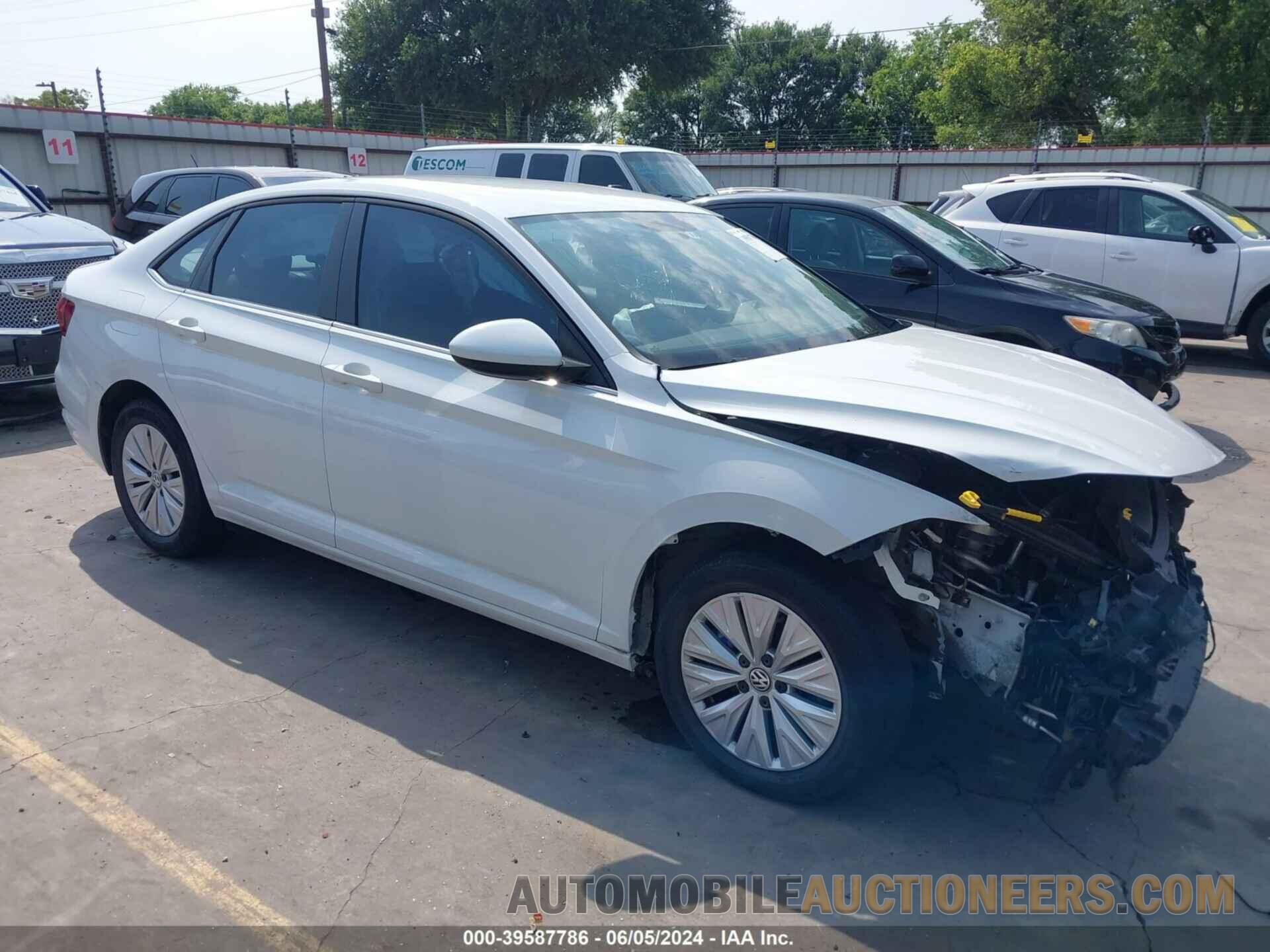 3VWC57BUXKM077057 VOLKSWAGEN JETTA 2019