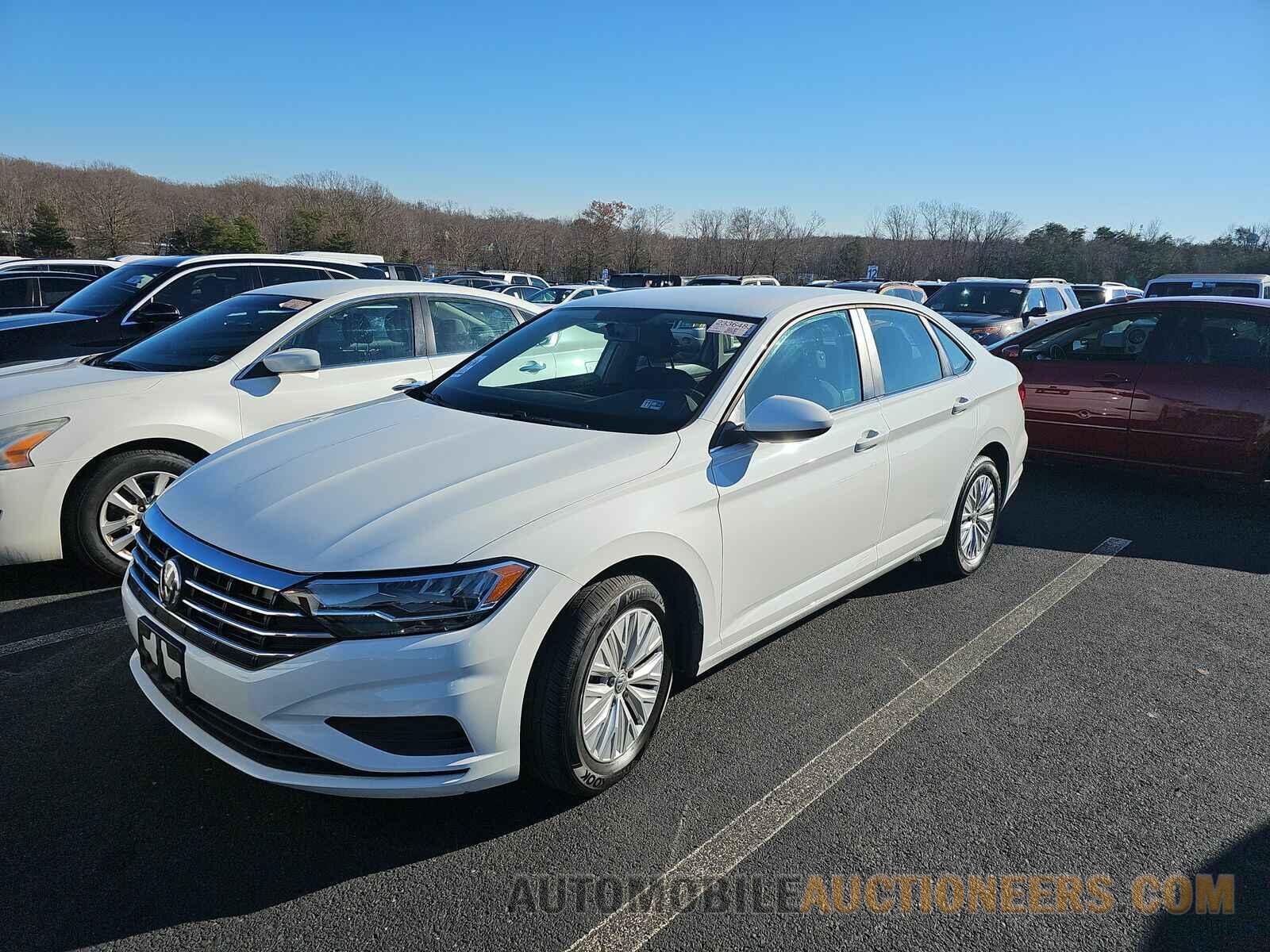 3VWC57BUXKM125365 Volkswagen Jetta 2019