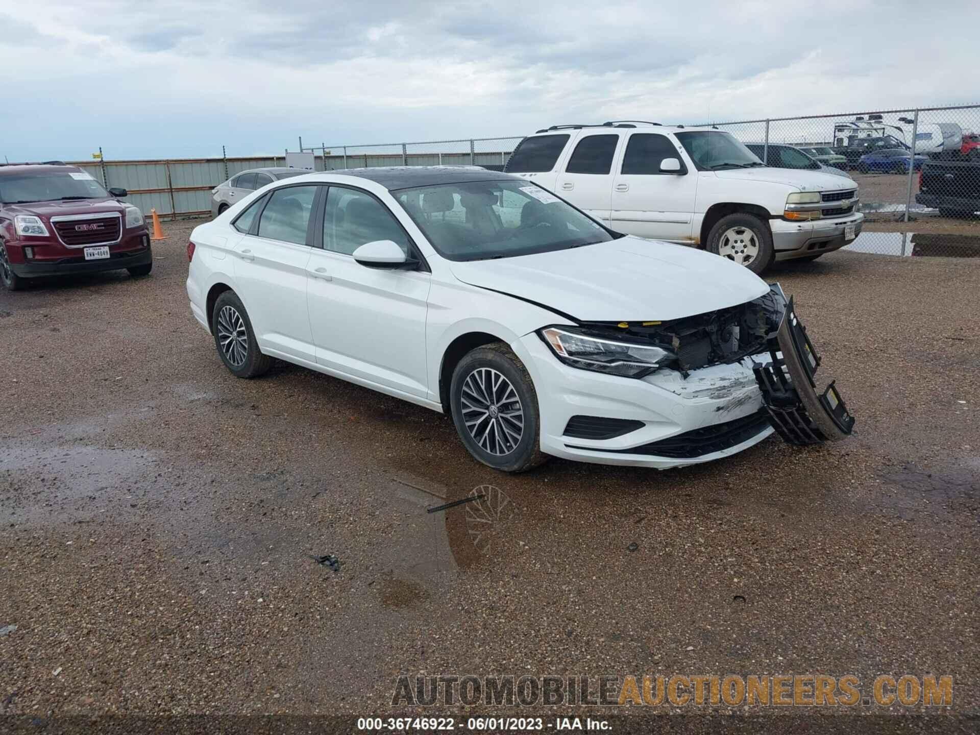 3VWC57BUXMM097327 VOLKSWAGEN JETTA 2021