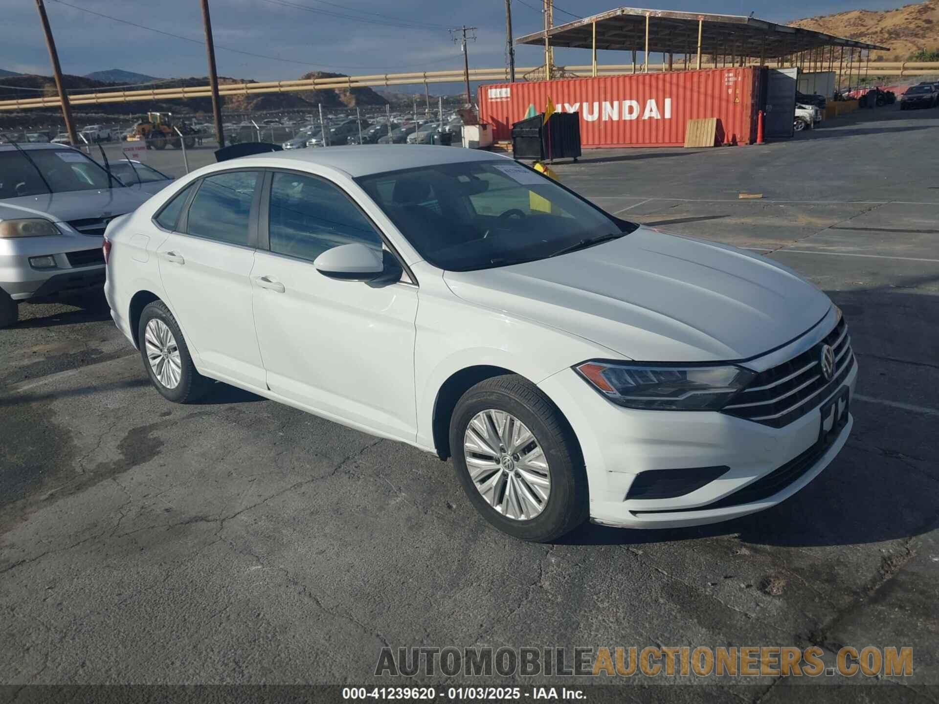 3VWCB7BU0KM209607 VOLKSWAGEN JETTA 2019