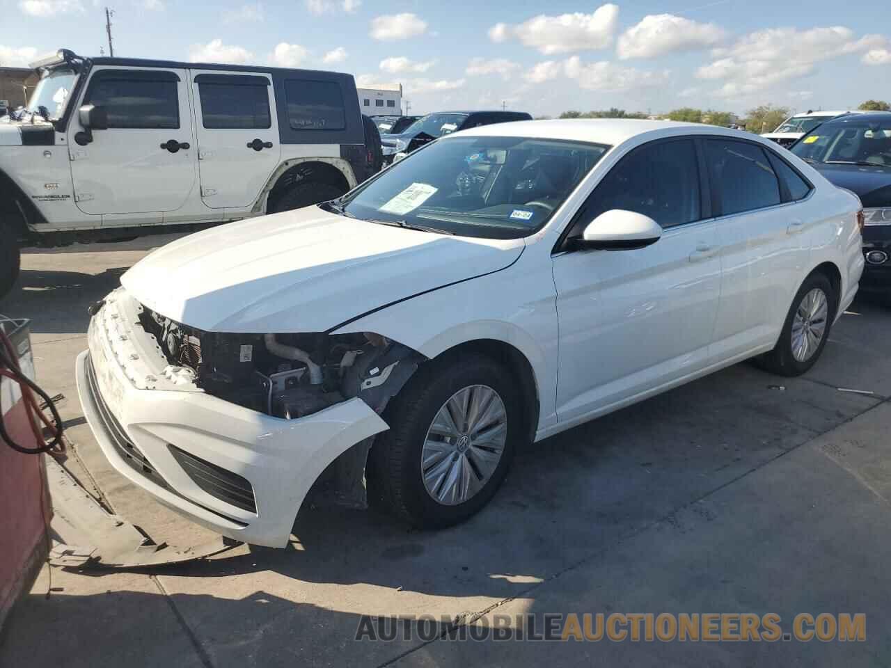 3VWCB7BU1KM181302 VOLKSWAGEN JETTA 2019