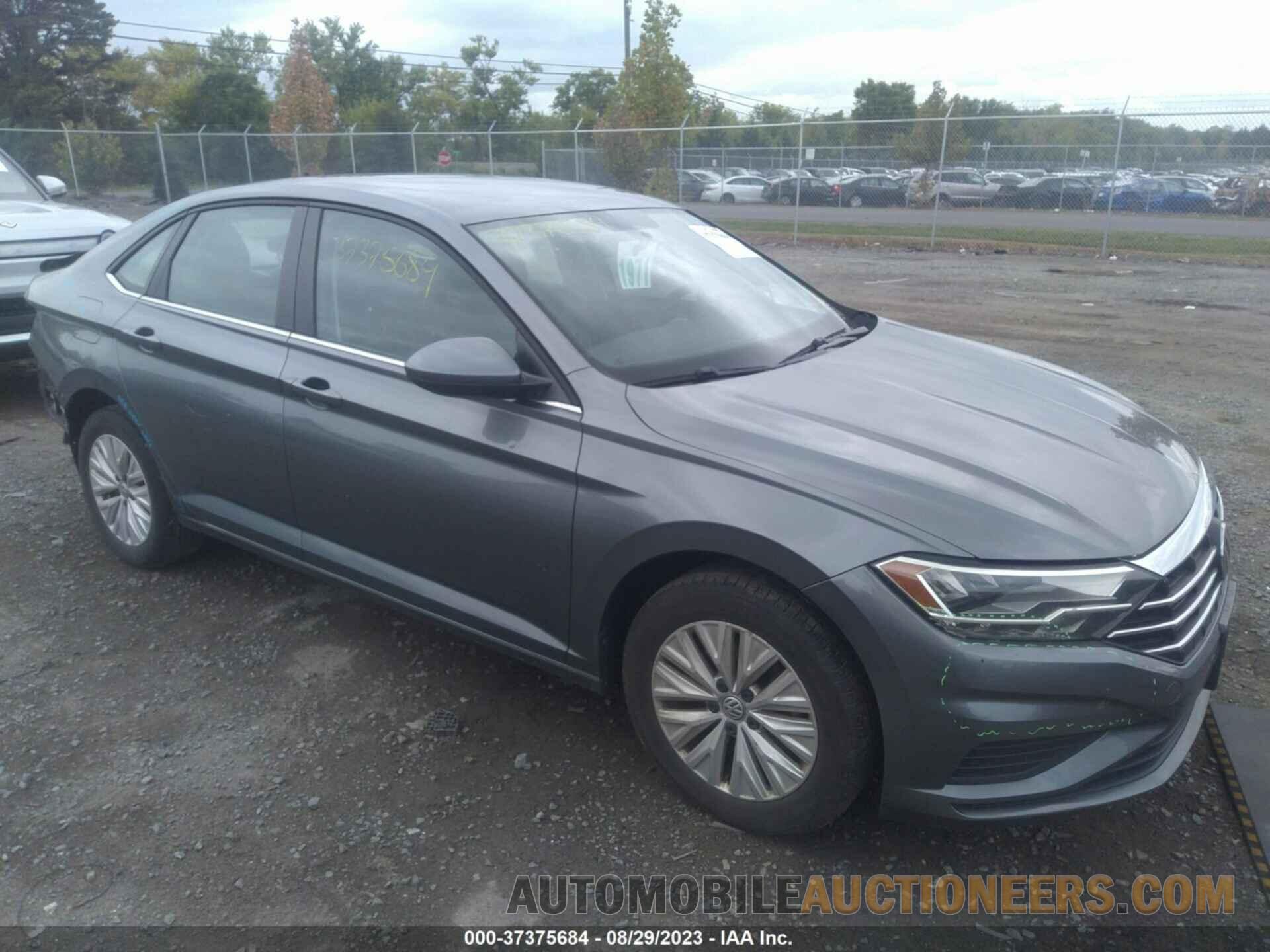 3VWCB7BU1KM215299 VOLKSWAGEN JETTA 2019