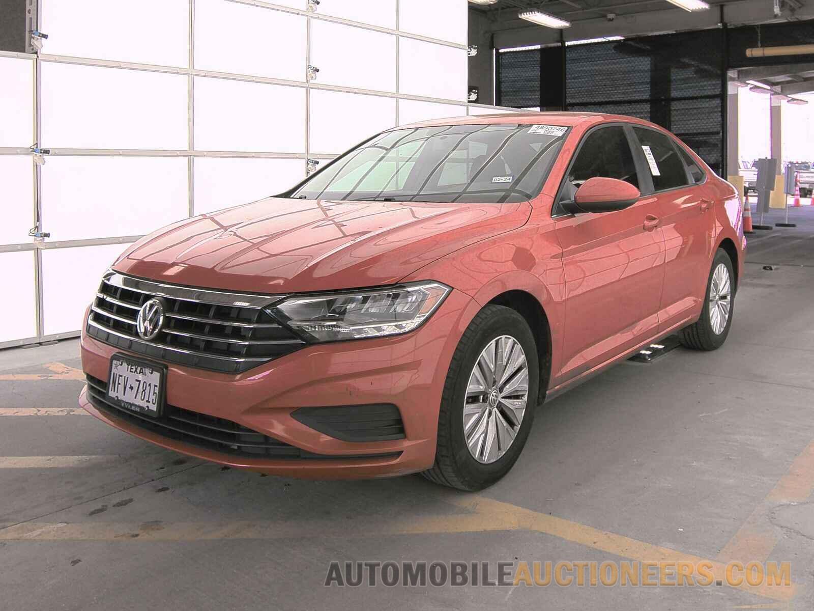 3VWCB7BU2KM129015 Volkswagen Jetta 2019