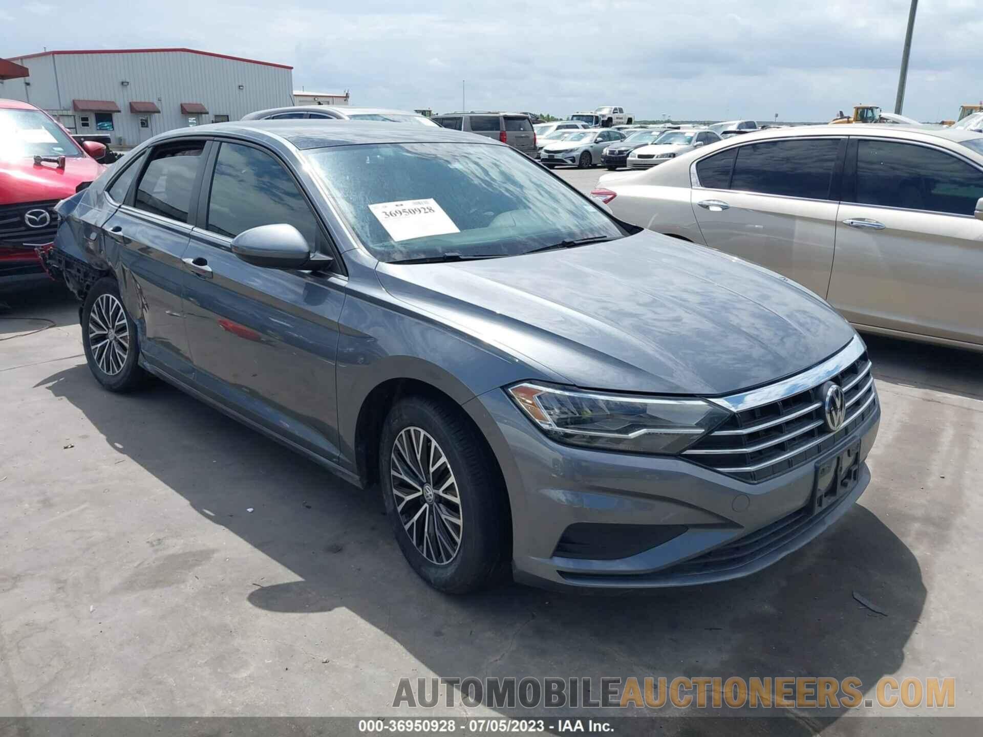 3VWCB7BU2KM252717 VOLKSWAGEN JETTA 2019