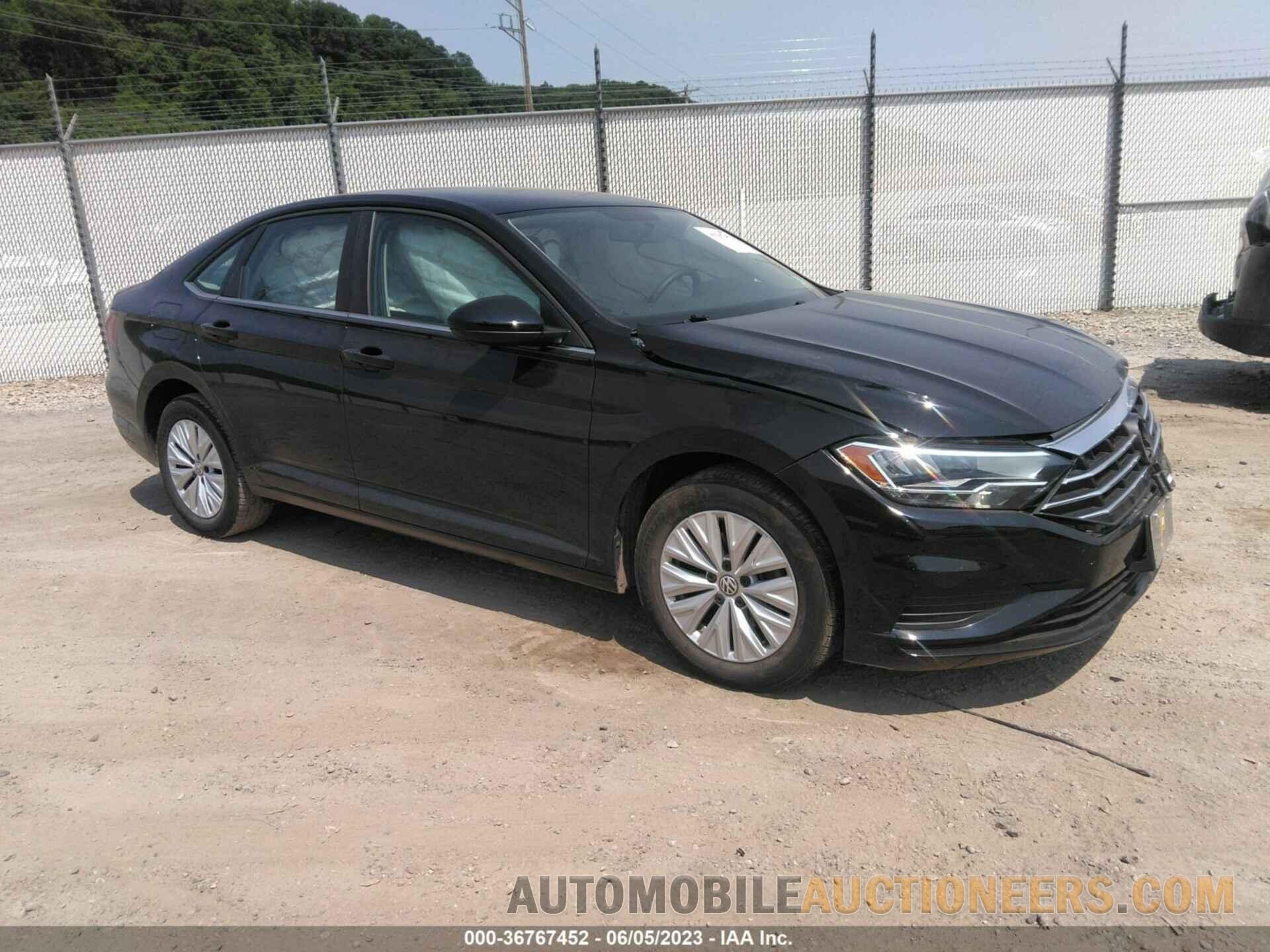 3VWCB7BU5KM165104 VOLKSWAGEN JETTA 2019