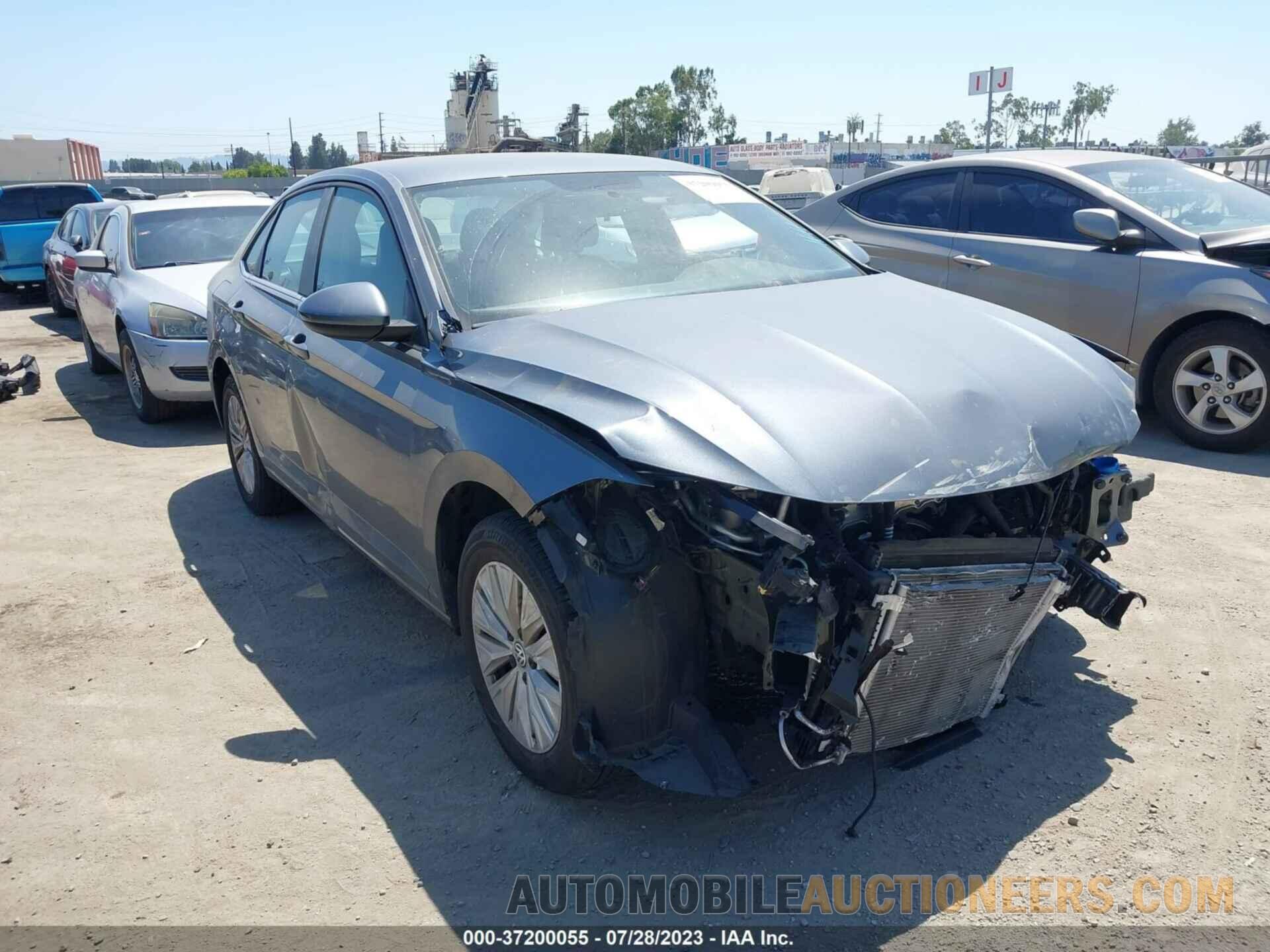 3VWCB7BU7KM133951 VOLKSWAGEN JETTA 2019