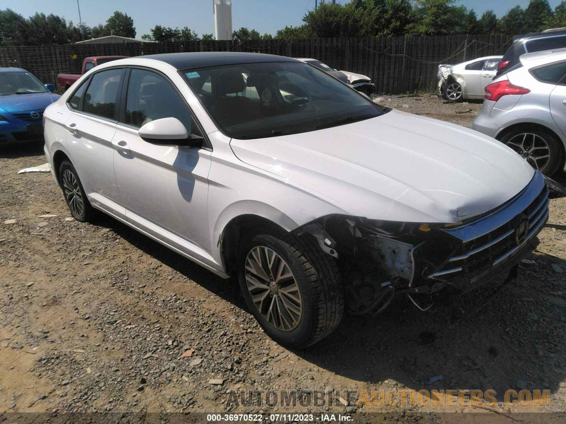 3VWCB7BU7KM144979 VOLKSWAGEN JETTA 2019