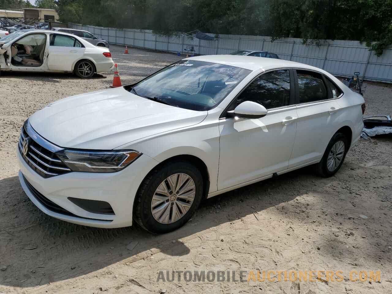 3VWCB7BU7KM243687 VOLKSWAGEN JETTA 2019