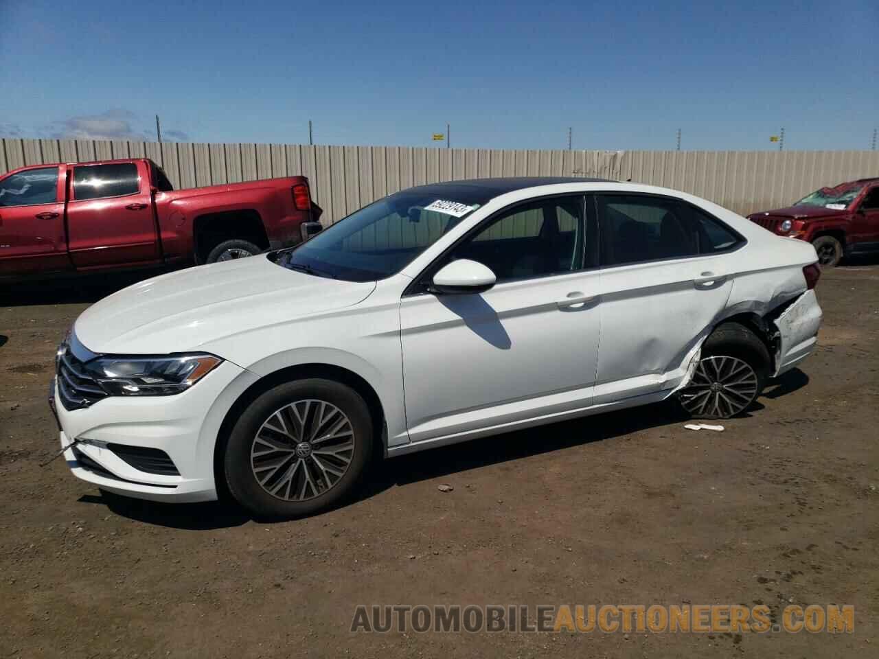 3VWCB7BU9KM139525 VOLKSWAGEN JETTA 2019