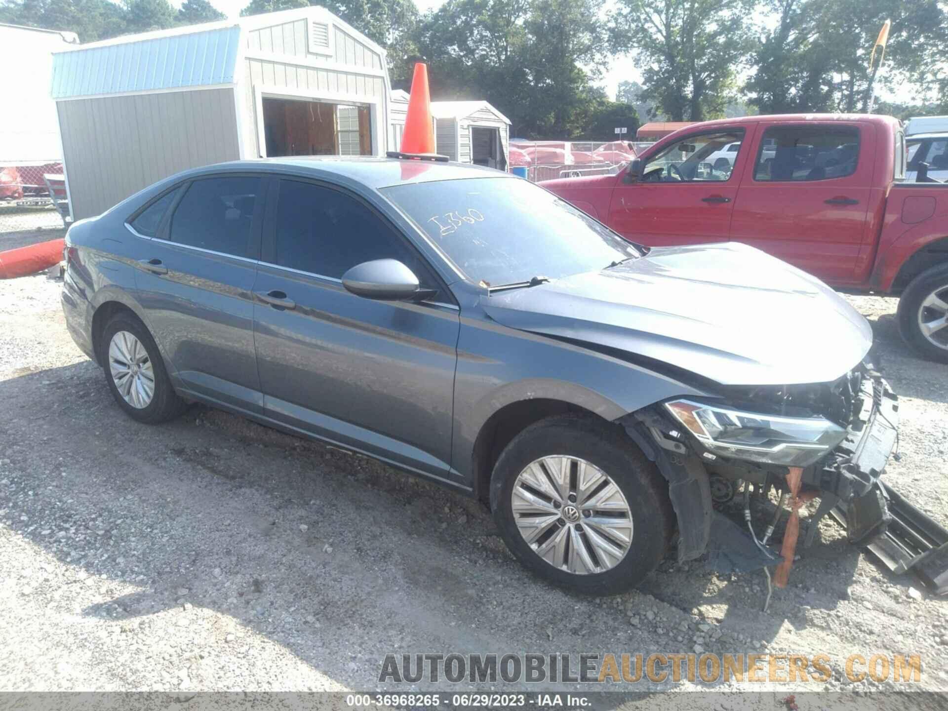 3VWCB7BUXKM139131 VOLKSWAGEN JETTA 2019