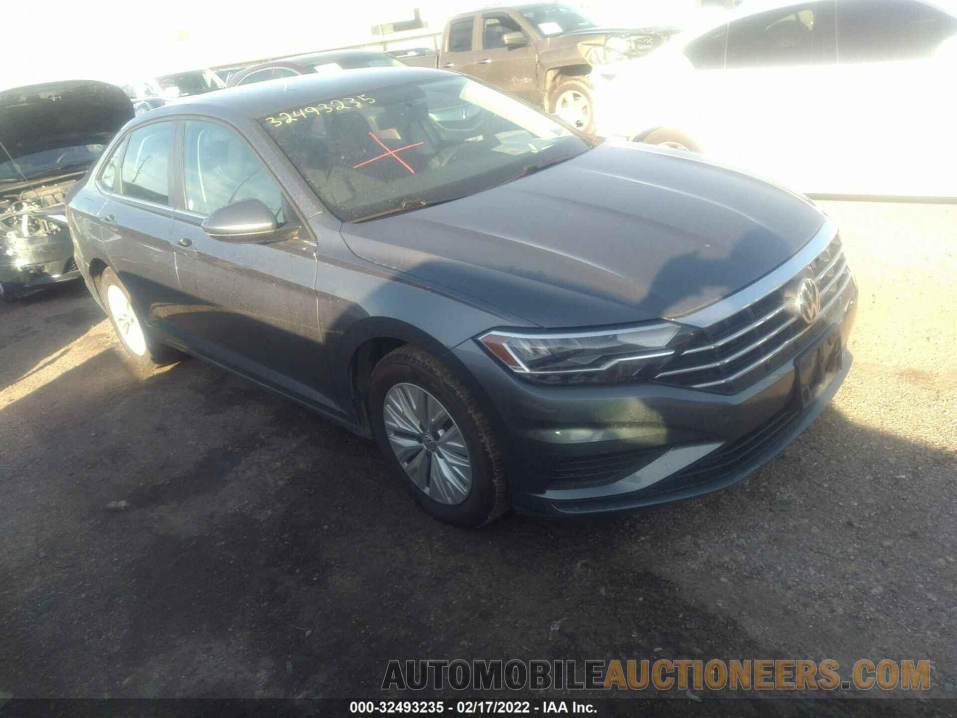 3VWCB7BUXKM144832 VOLKSWAGEN JETTA 2019