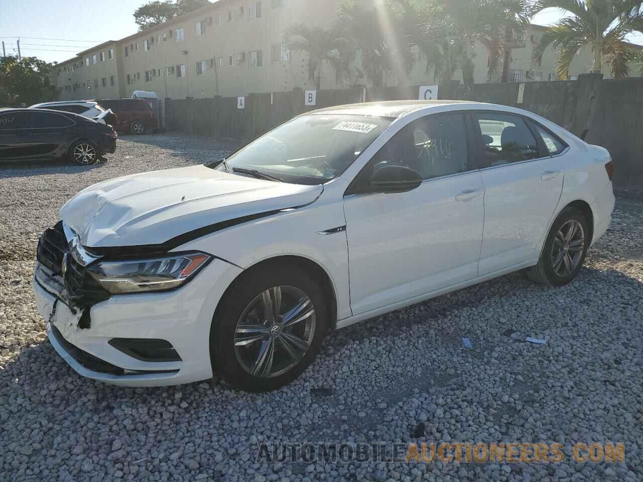 3VWCB7BUXKM164854 VOLKSWAGEN JETTA 2019