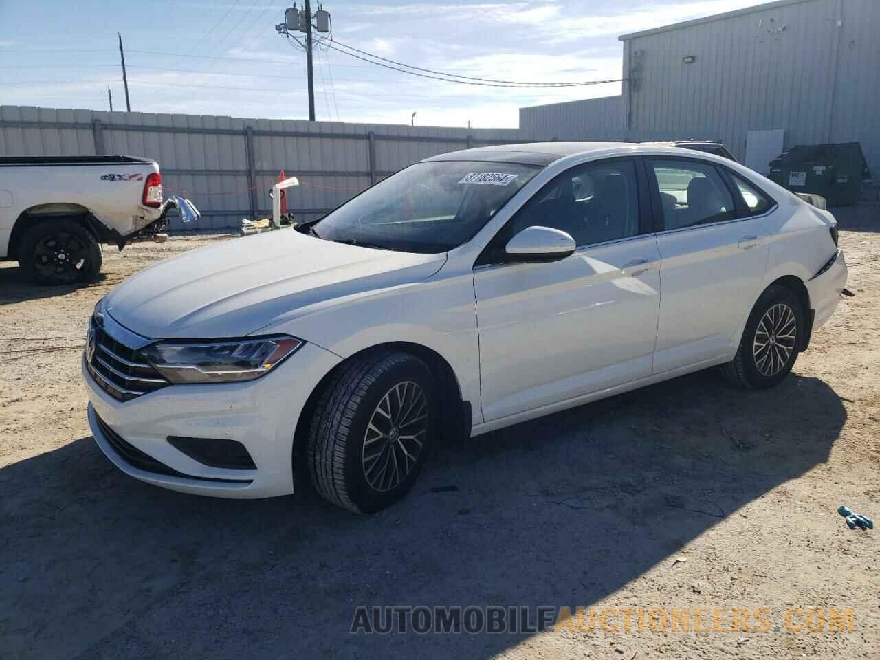 3VWCB7BUXKM235082 VOLKSWAGEN JETTA 2019