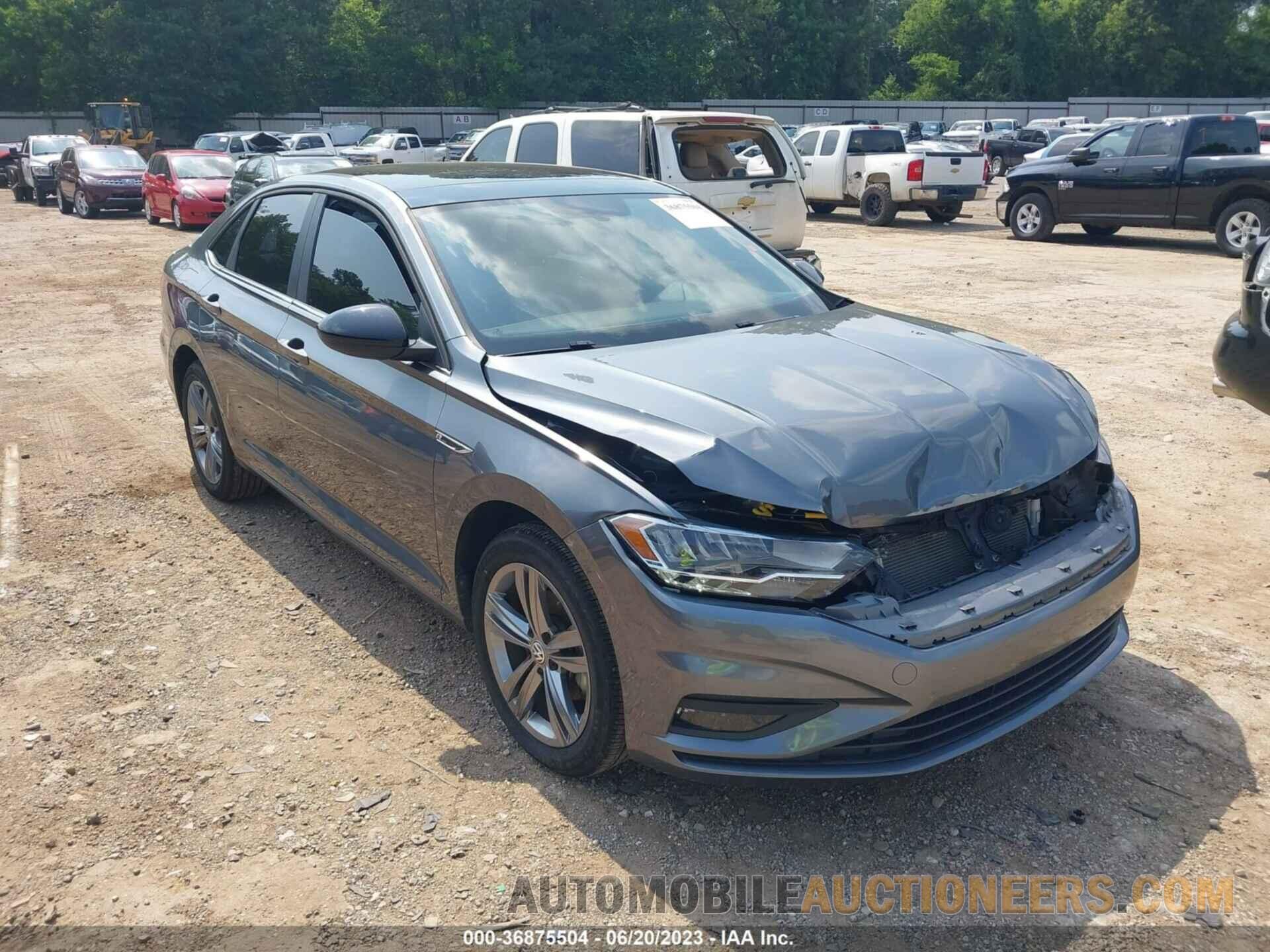 3VWCB7BUXKM270771 VOLKSWAGEN JETTA 2019